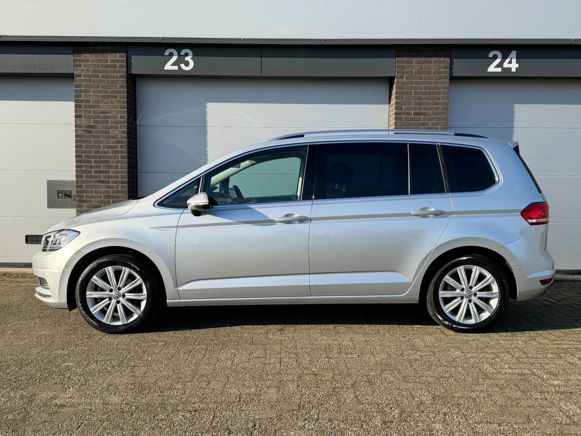Volkswagen Touran 1.4 TSI Highline 7p (2016), foto 2