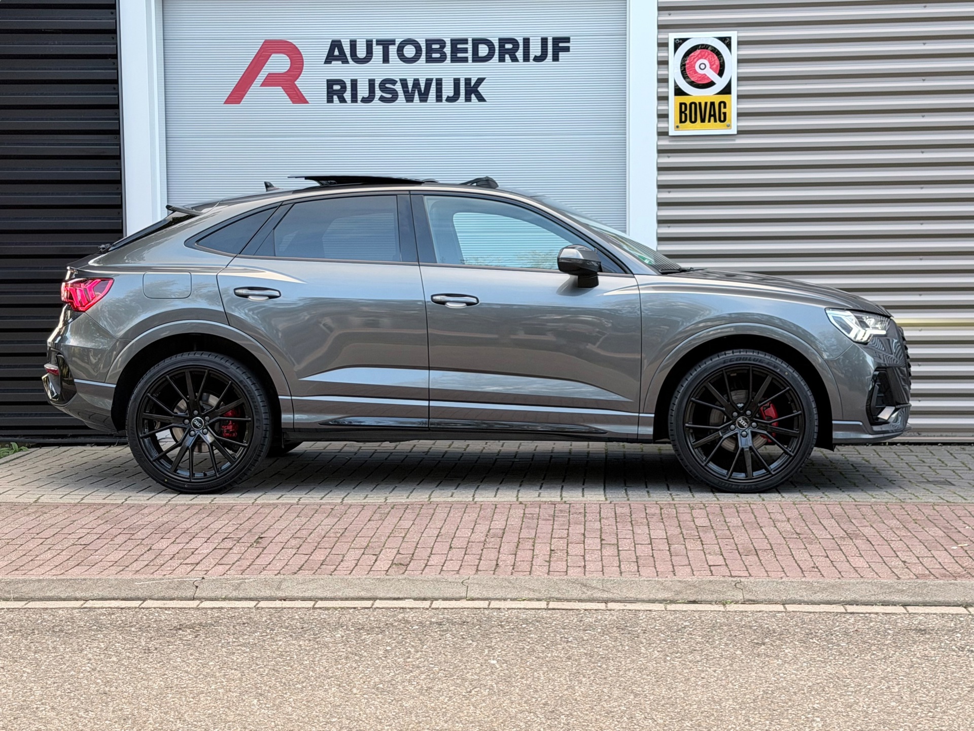 Audi Q3 Sportback 35 TFSI S Edition Competition (2024), foto 5