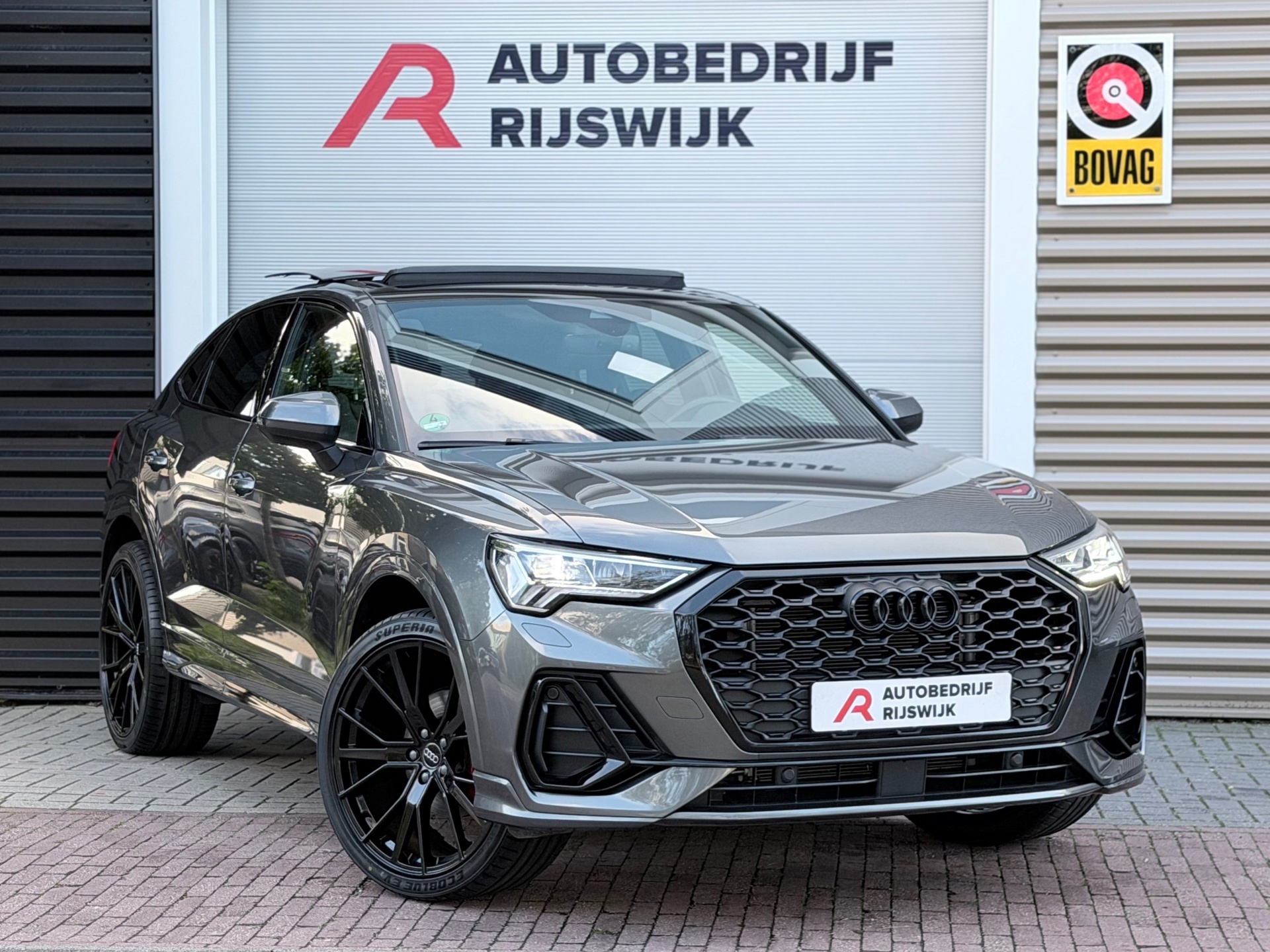 Audi Q3 Sportback 35 TFSI S Edition Competition (2024), foto 6