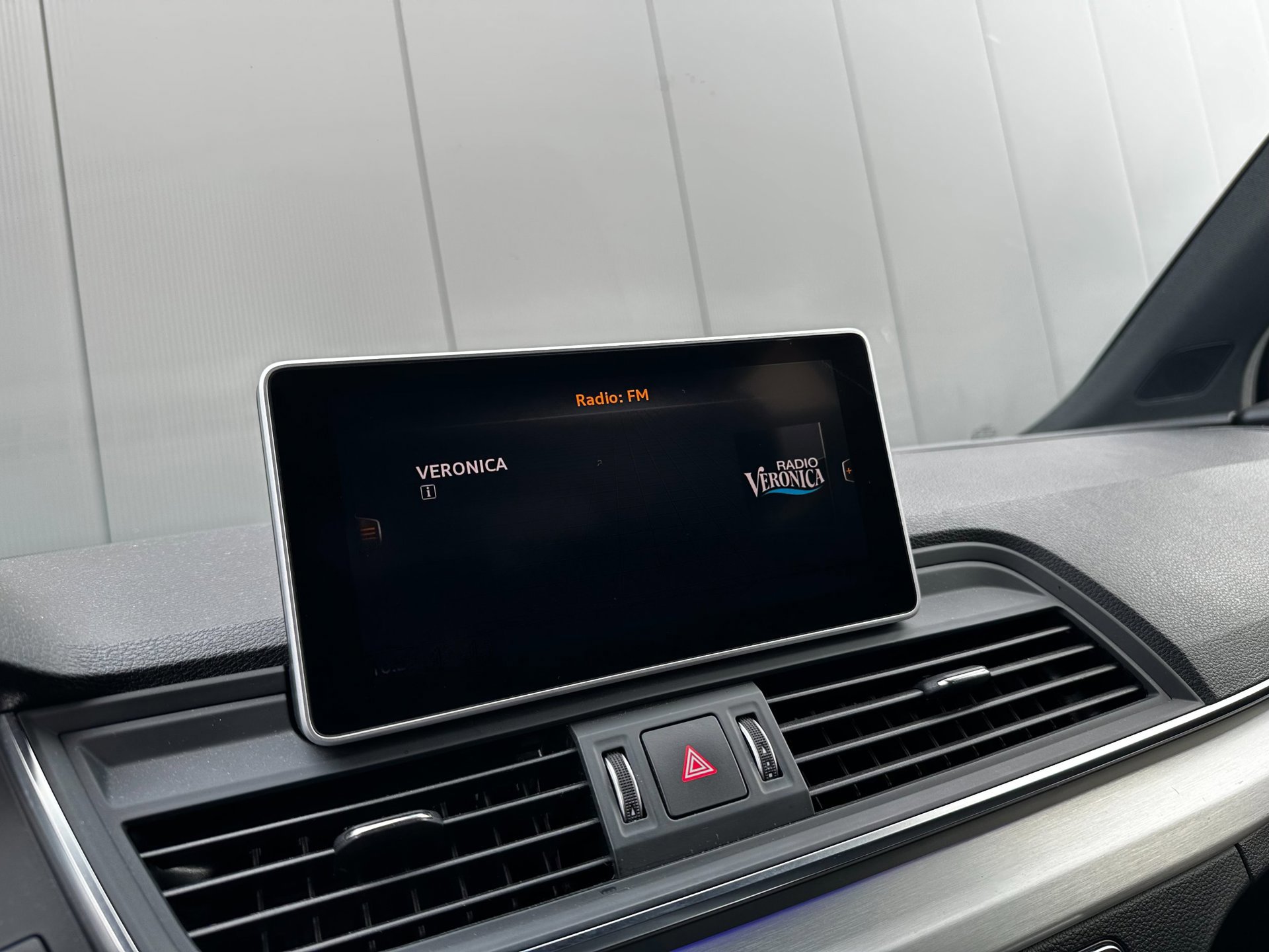 Audi Q5 55 TFSI e quattro Competition S-Line (2020), foto 19