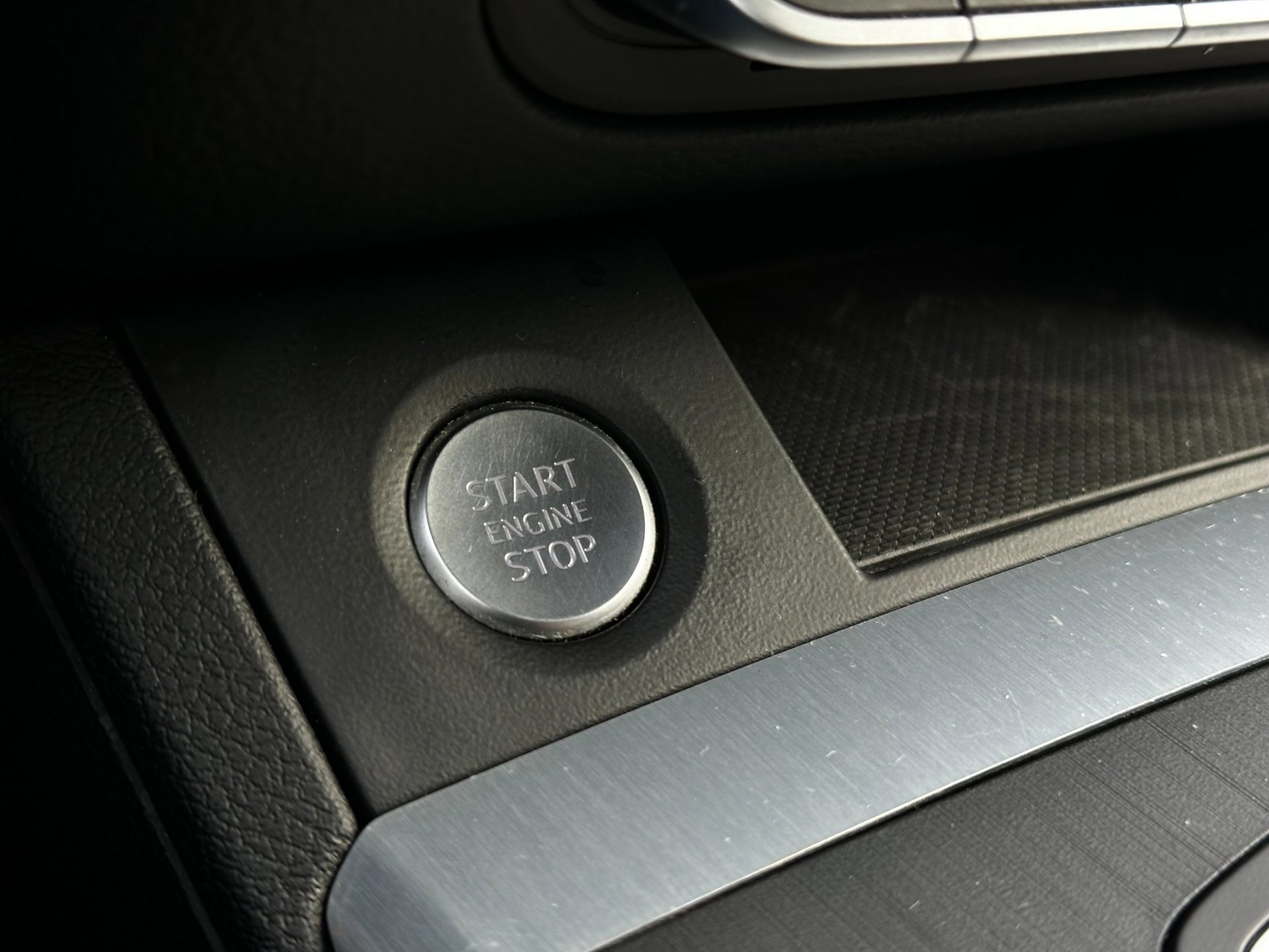 Audi Q5 55 TFSI e quattro Competition S-Line (2020), foto 28