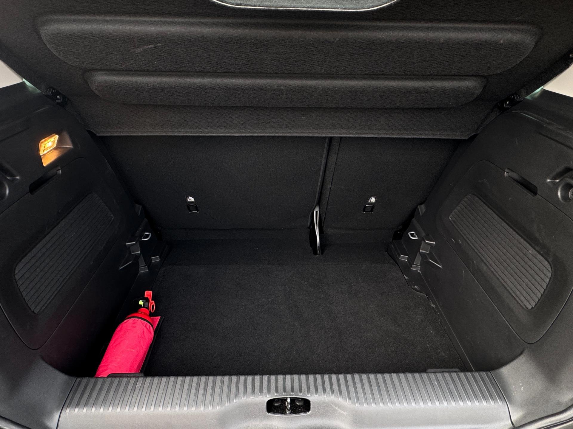 Citroen C3 Aircross 1.2 PureTech Max 4-SEIZOENENBAND (2023), foto 35