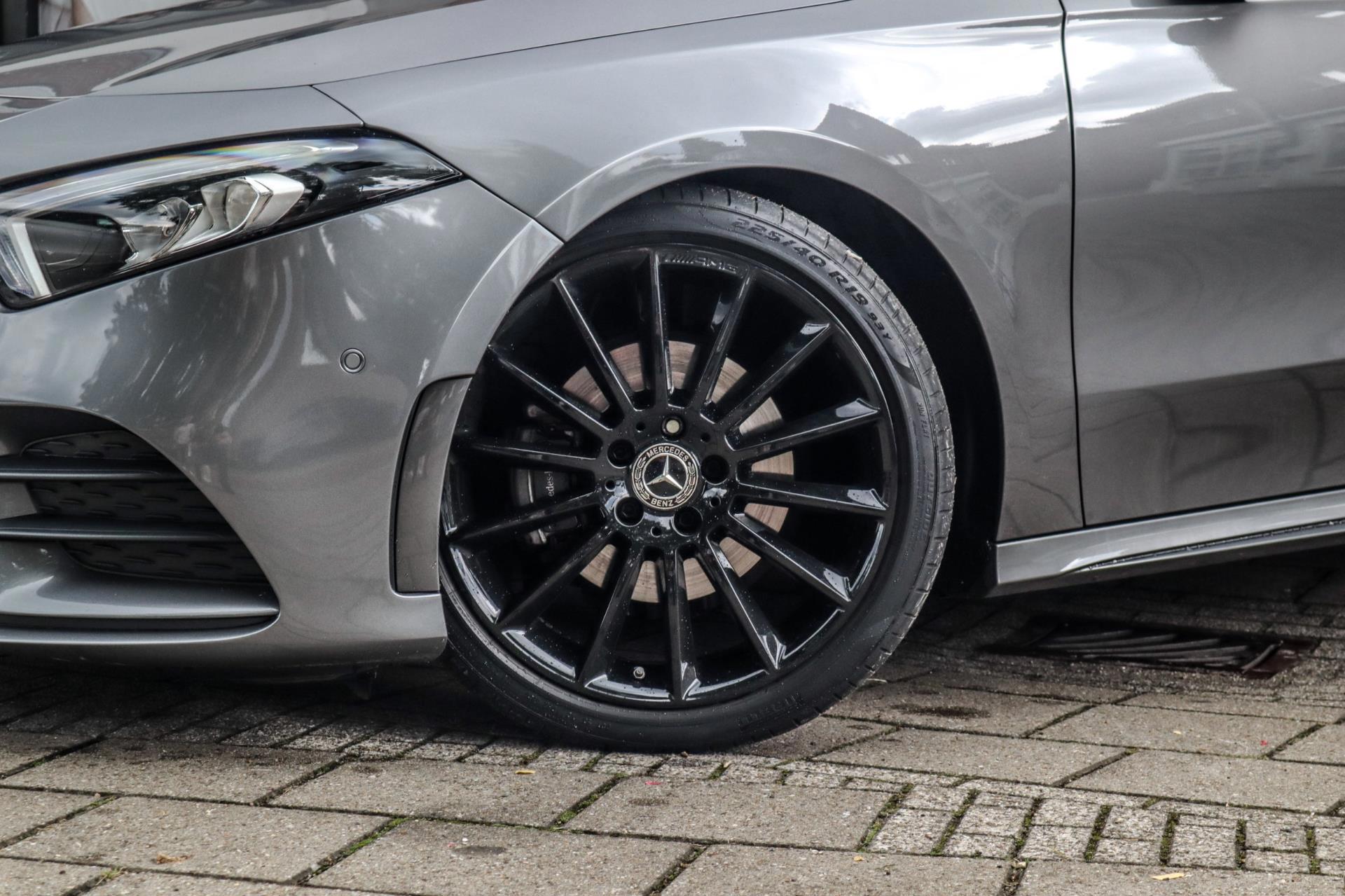 Mercedes-Benz A-klasse 200 AMG Line (2018), foto 3