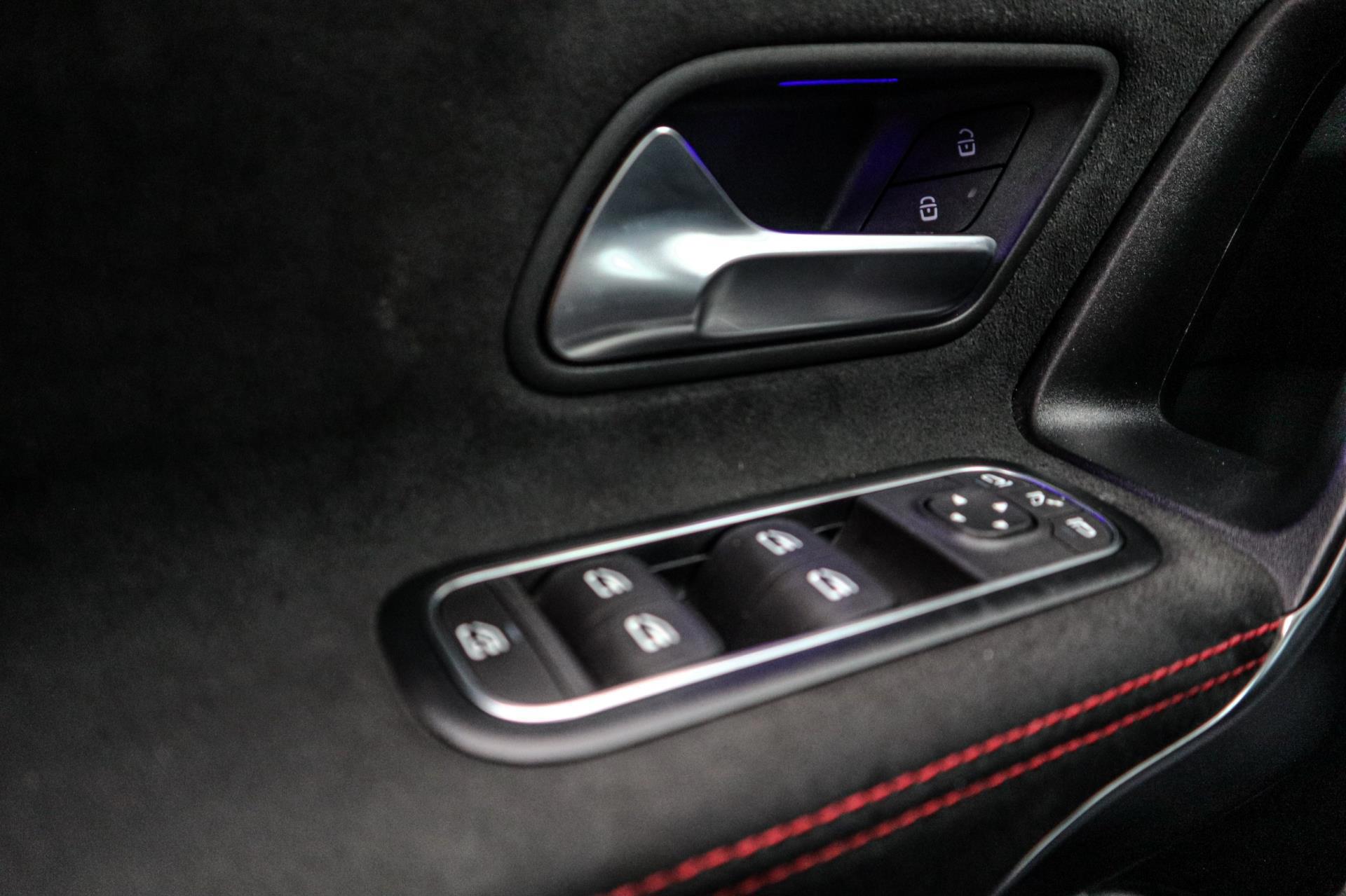 Mercedes-Benz A-klasse 200 AMG Line (2018), foto 30