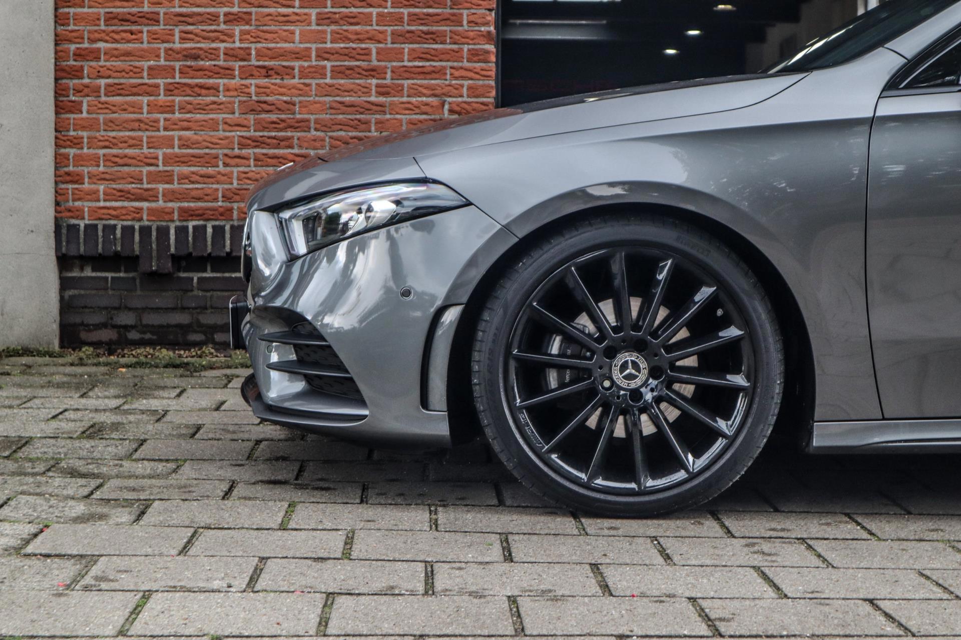 Mercedes-Benz A-klasse 200 AMG Line (2018), foto 7