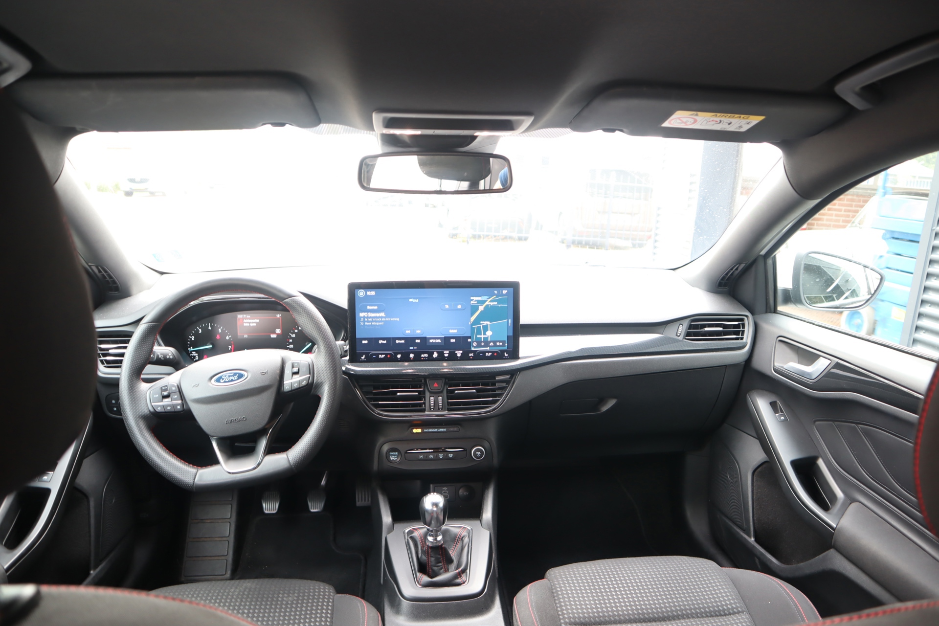 Ford Focus Wagon 1.0 EcoBoost Hybrid ST Line (2023), foto 10