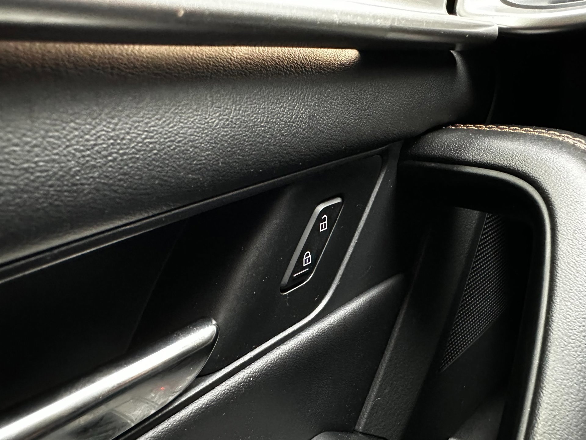 Mazda CX-60 2.5 e-SkyActiv PHEV Homura (2024), foto 27