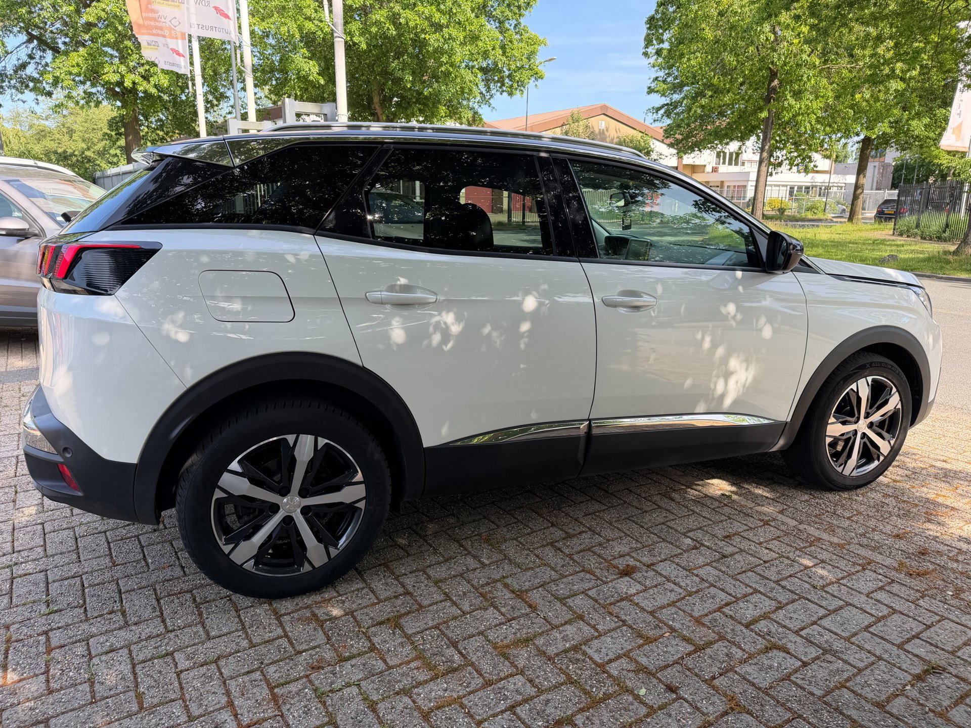 Peugeot 3008 1.2 PureTech Allure Parelmour wit (2018), foto 19