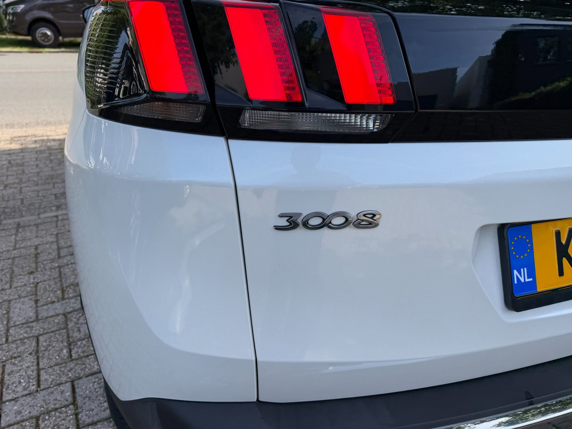 Peugeot 3008 1.2 PureTech Allure Parelmour wit (2018), foto 189