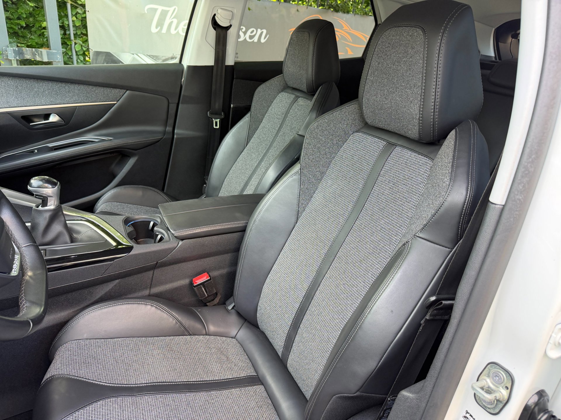 Peugeot 3008 1.2 PureTech Allure Parelmour wit (2018), foto 32