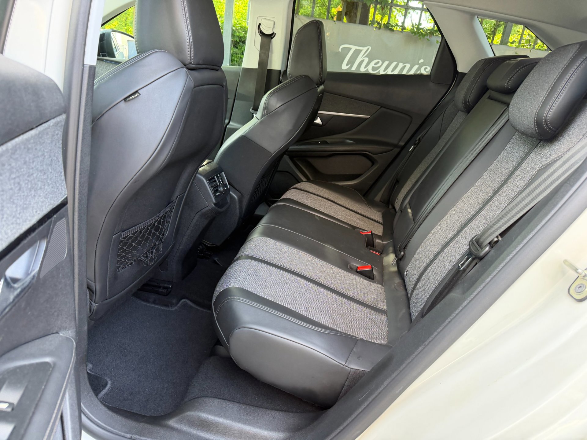 Peugeot 3008 1.2 PureTech Allure Parelmour wit (2018), foto 42