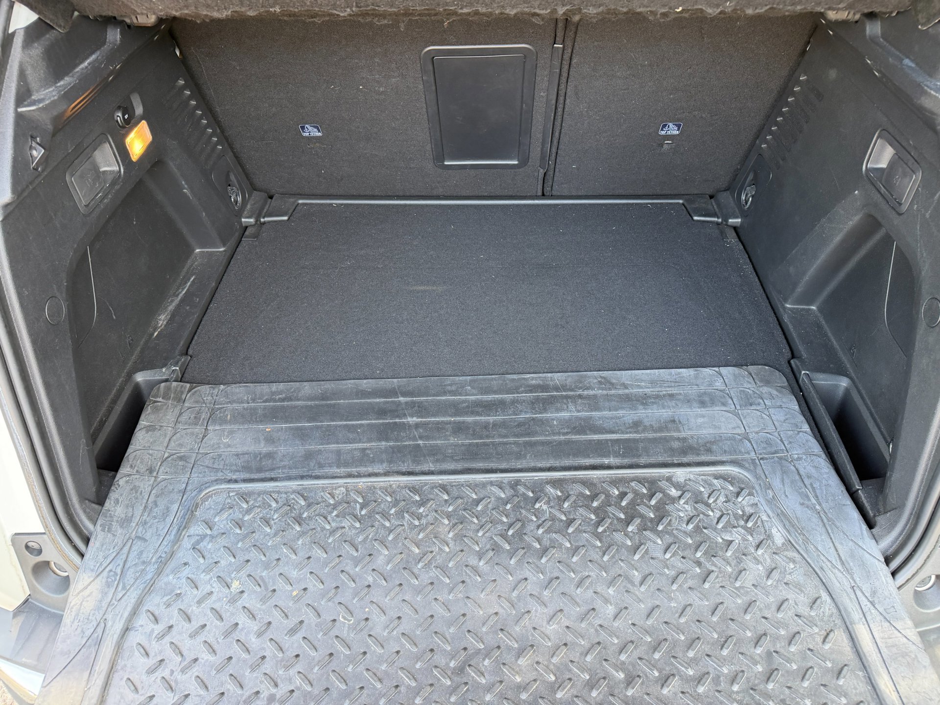 Peugeot 3008 1.2 PureTech Allure Parelmour wit (2018), foto 52