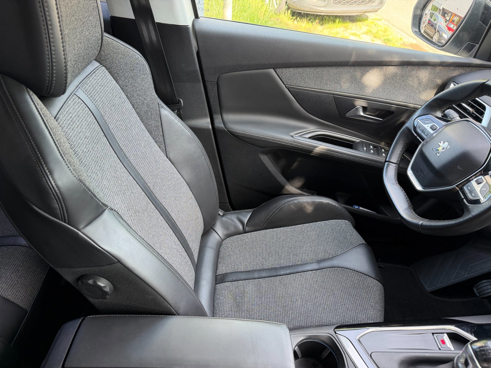 Peugeot 3008 1.2 PureTech Allure Parelmour wit (2018), foto 69