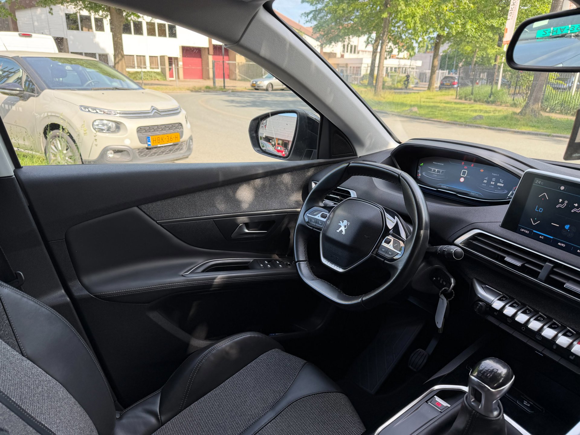 Peugeot 3008 1.2 PureTech Allure Parelmour wit (2018), foto 70