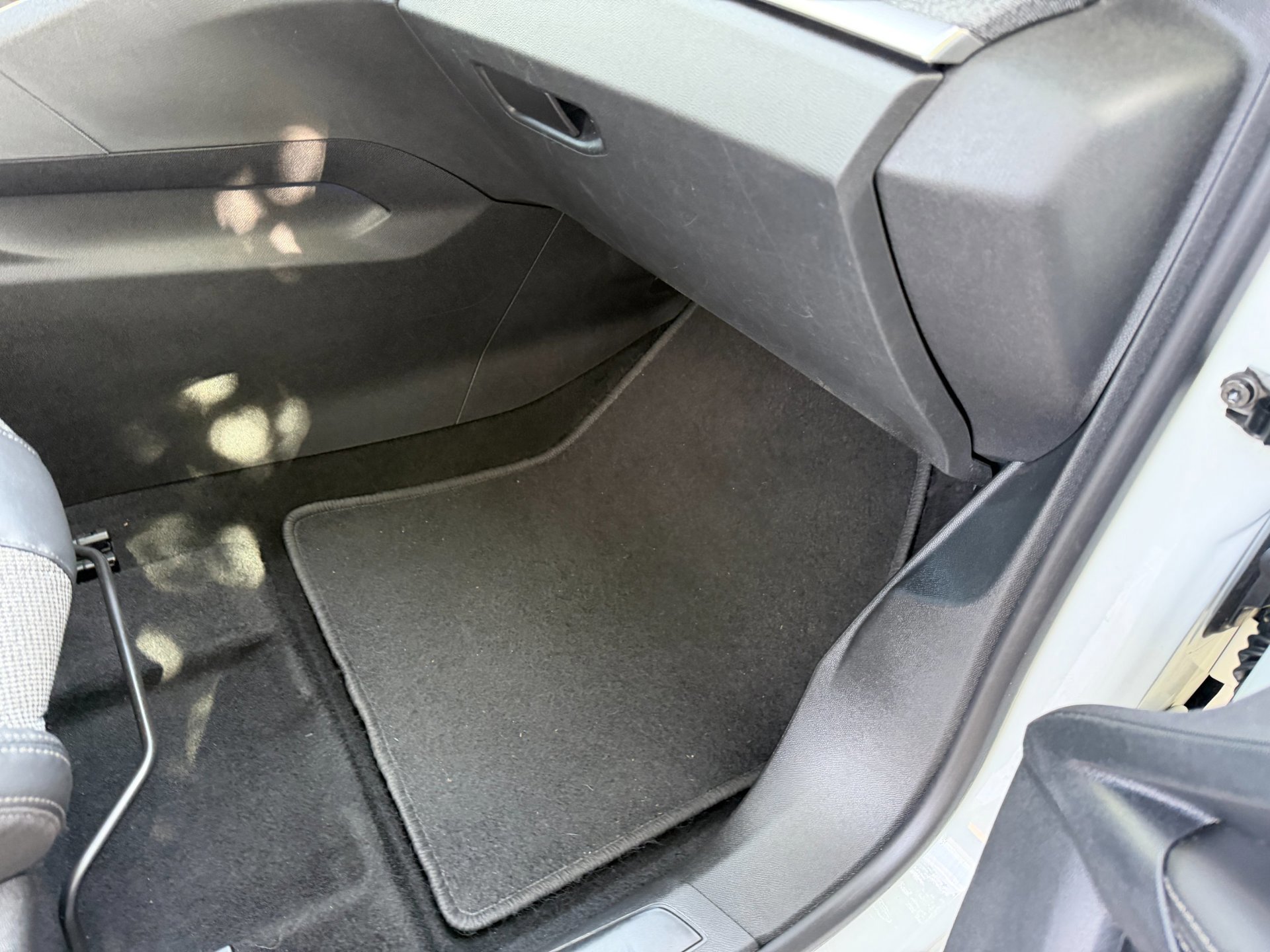 Peugeot 3008 1.2 PureTech Allure Parelmour wit (2018), foto 73