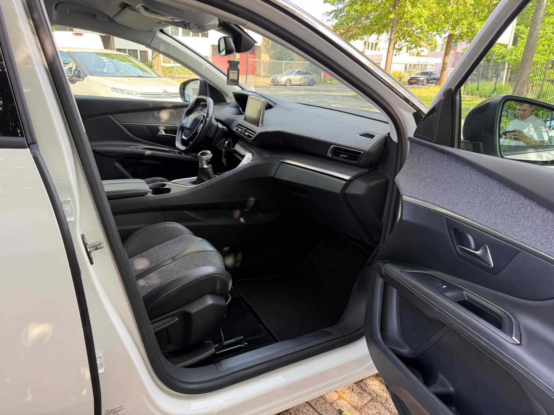 Peugeot 3008 1.2 PureTech Allure Parelmour wit (2018), foto 77
