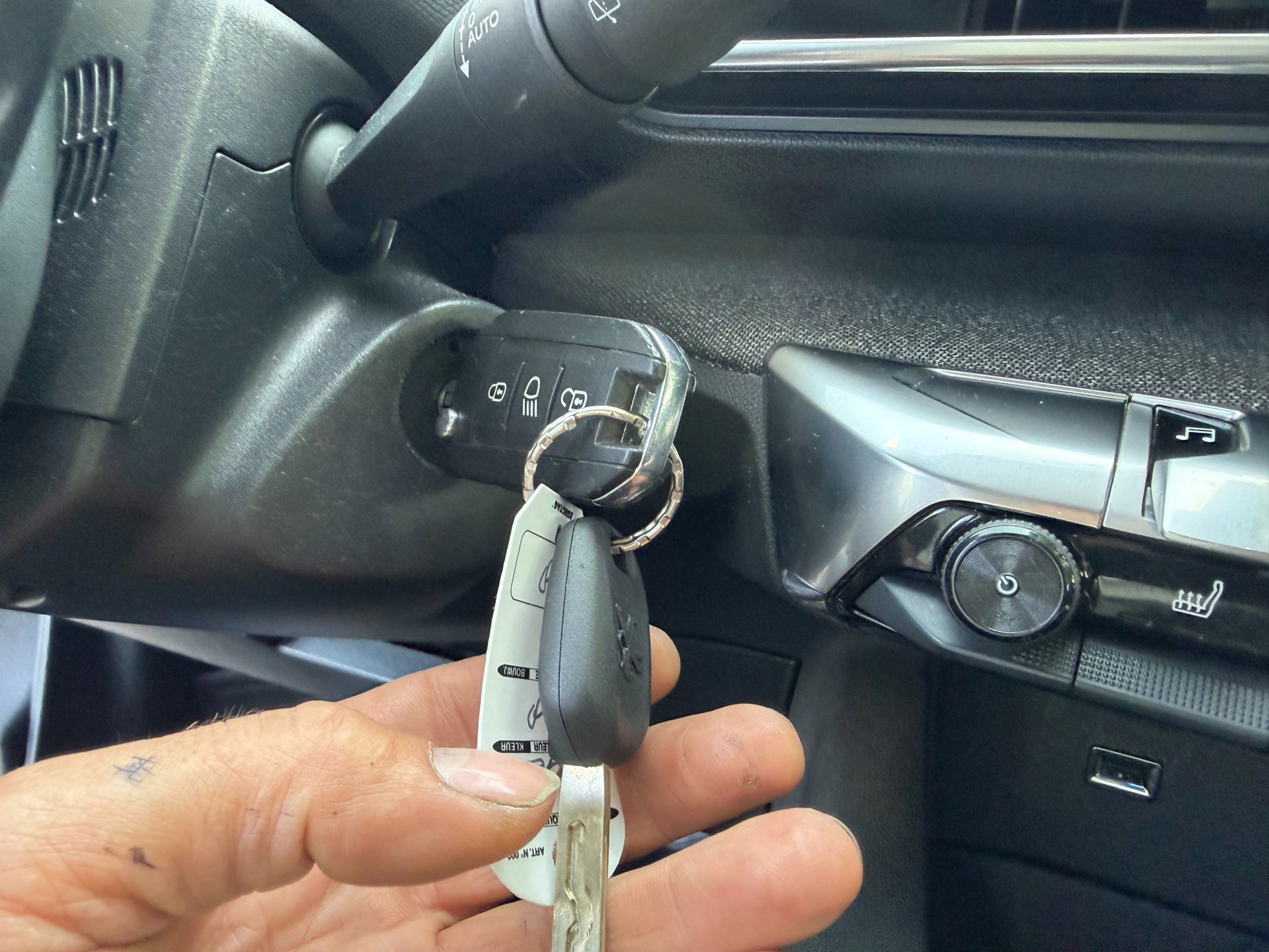Peugeot 3008 1.2 PureTech Allure Parelmour wit (2018), foto 93