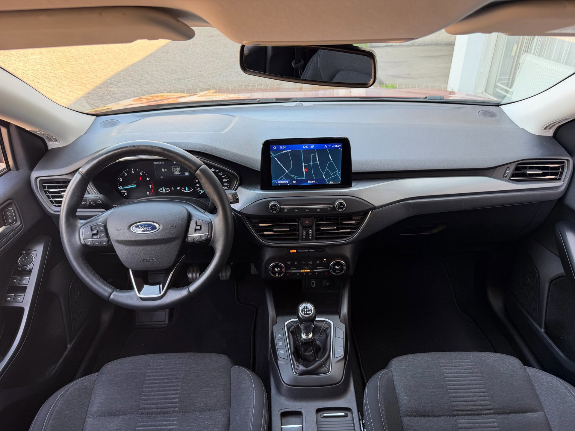 Ford Focus 1.0 EcoBoost Vignale (2020), foto 11