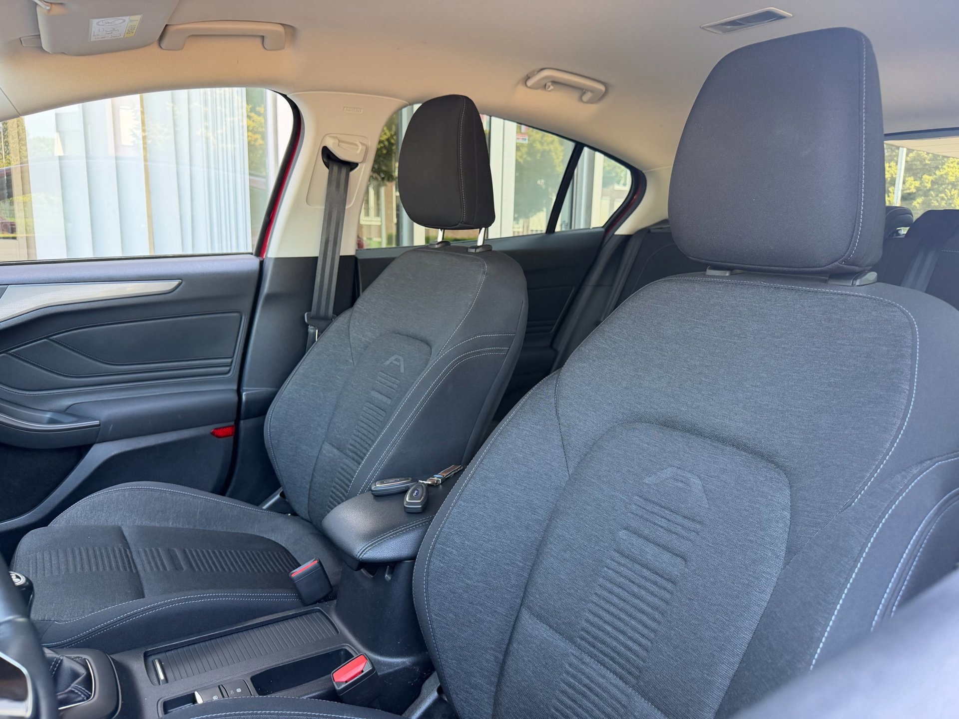 Ford Focus 1.0 EcoBoost Vignale (2020), foto 7