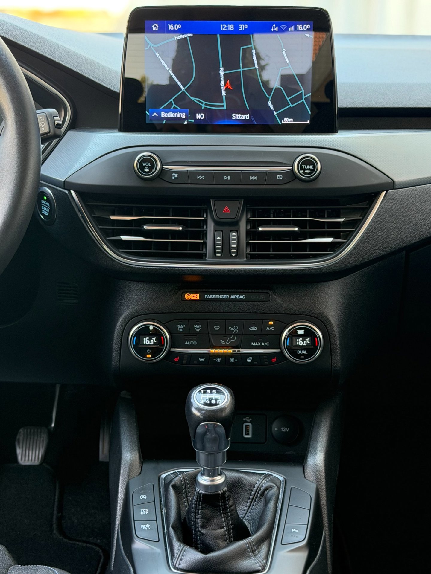 Ford Focus 1.0 EcoBoost Vignale (2020), foto 8