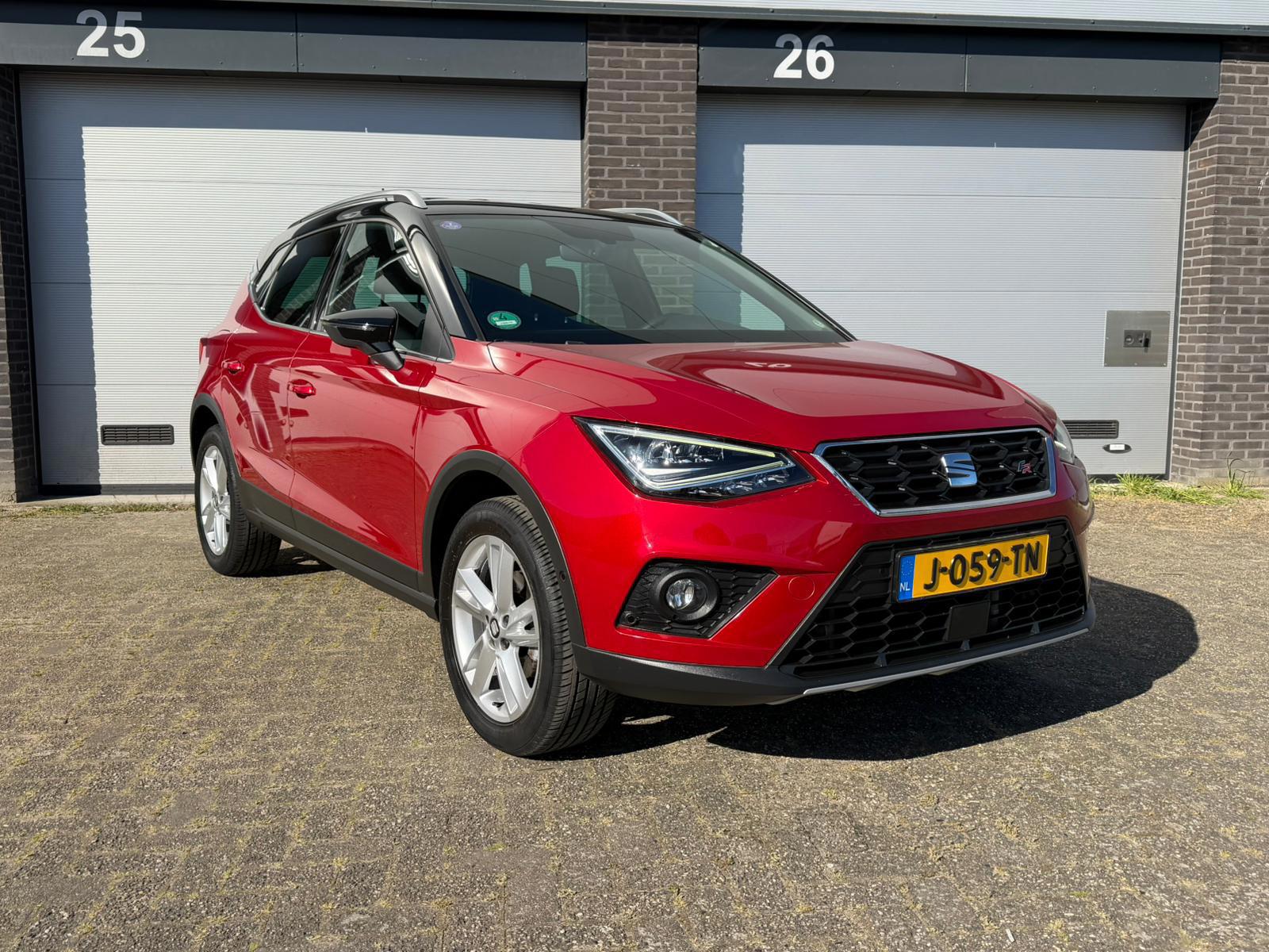 Seat Arona 1.0 TSI Xcellence Business Intense (2019), foto 2