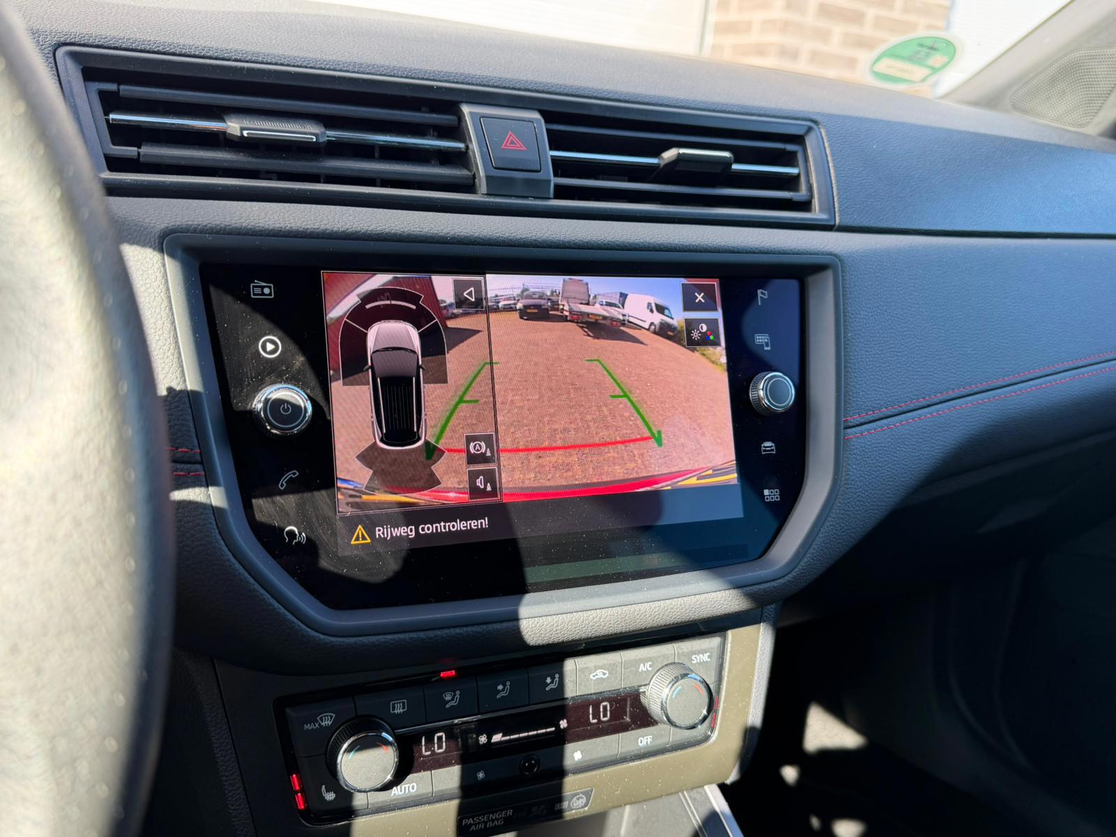 Seat Arona 1.0 TSI Xcellence Business Intense (2019), foto 17