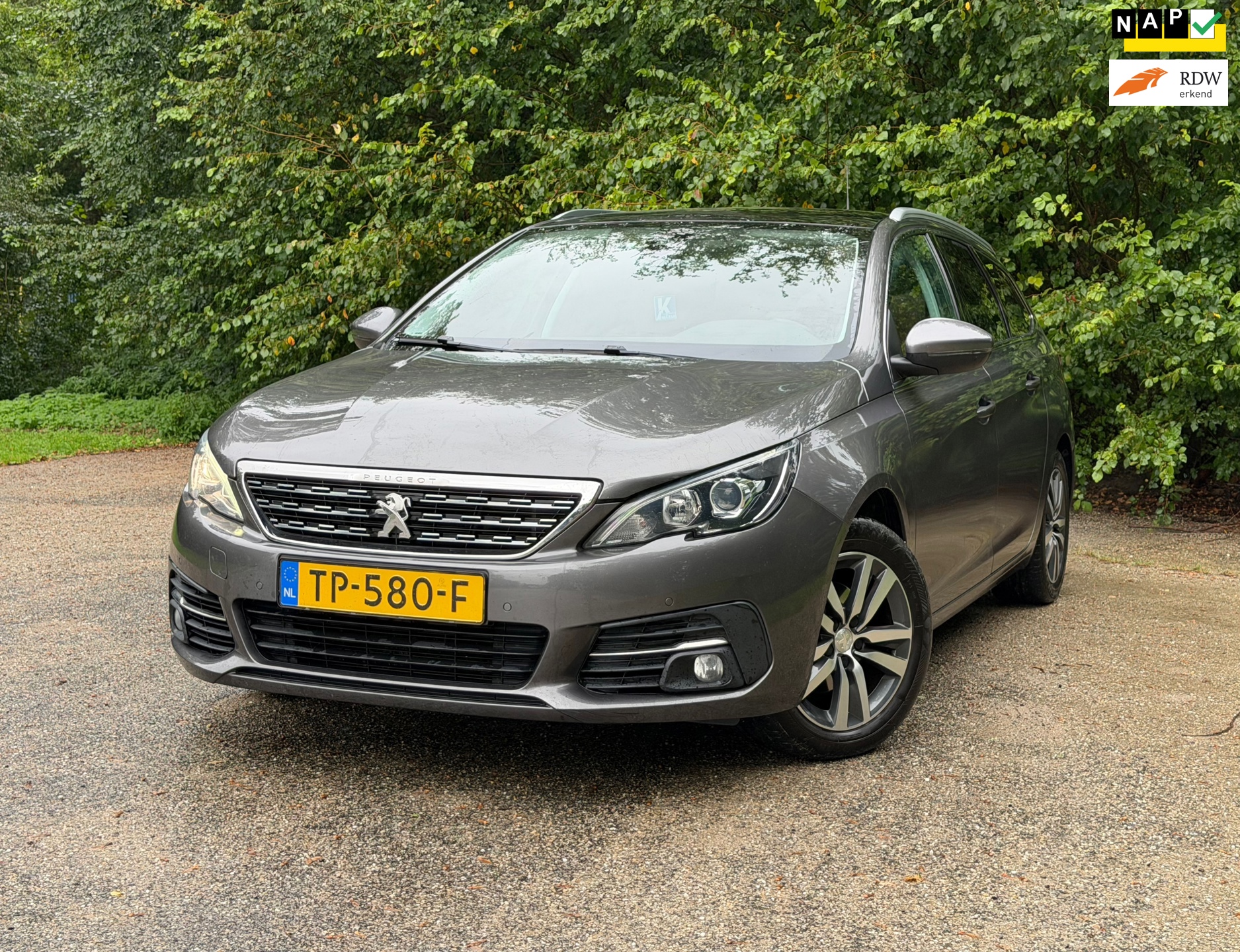 Peugeot 308 SW 1.2 PureTech Blue Lease Premium (2018), foto 1