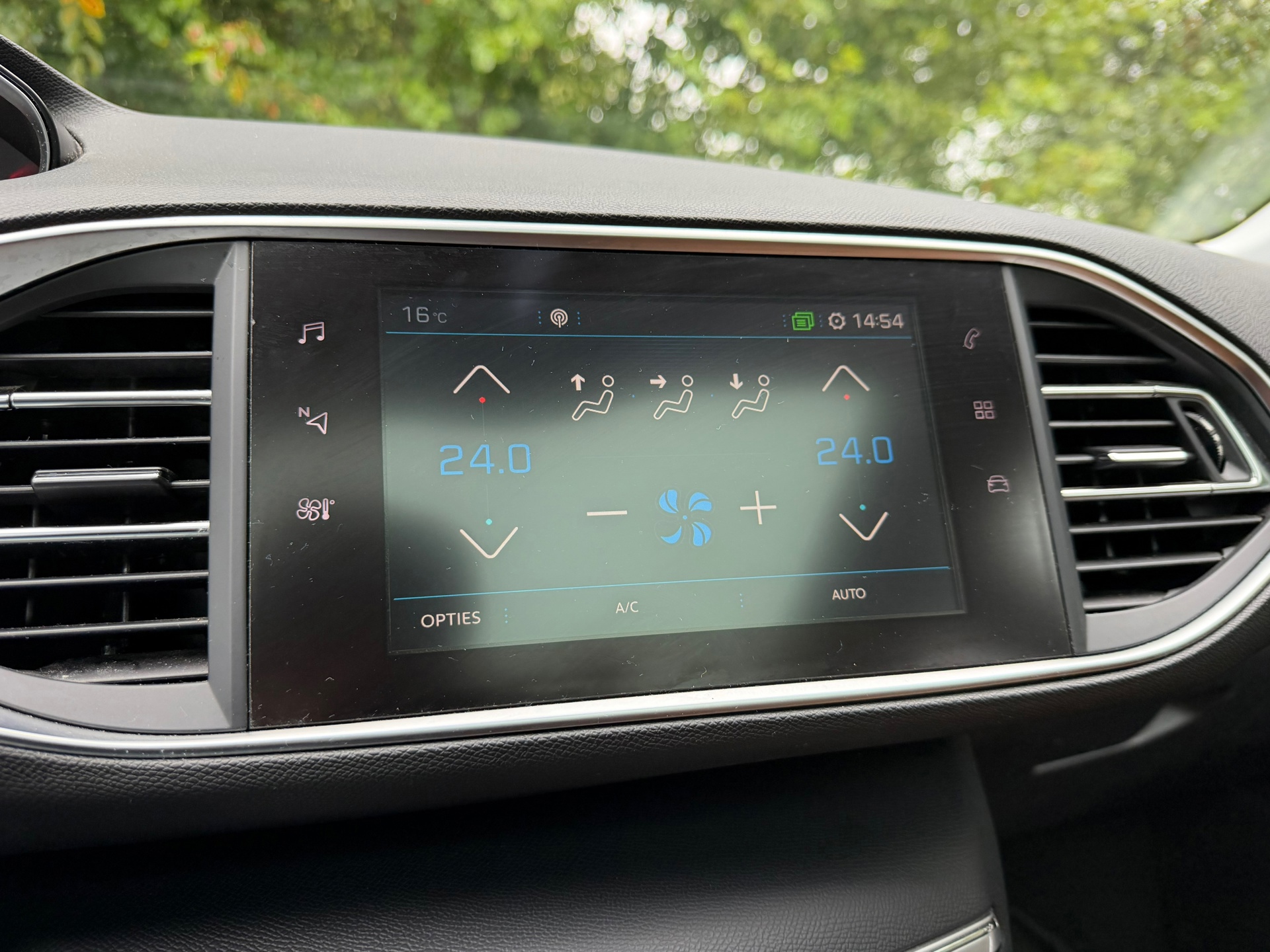 Peugeot 308 SW 1.2 PureTech Blue Lease Premium (2018), foto 22