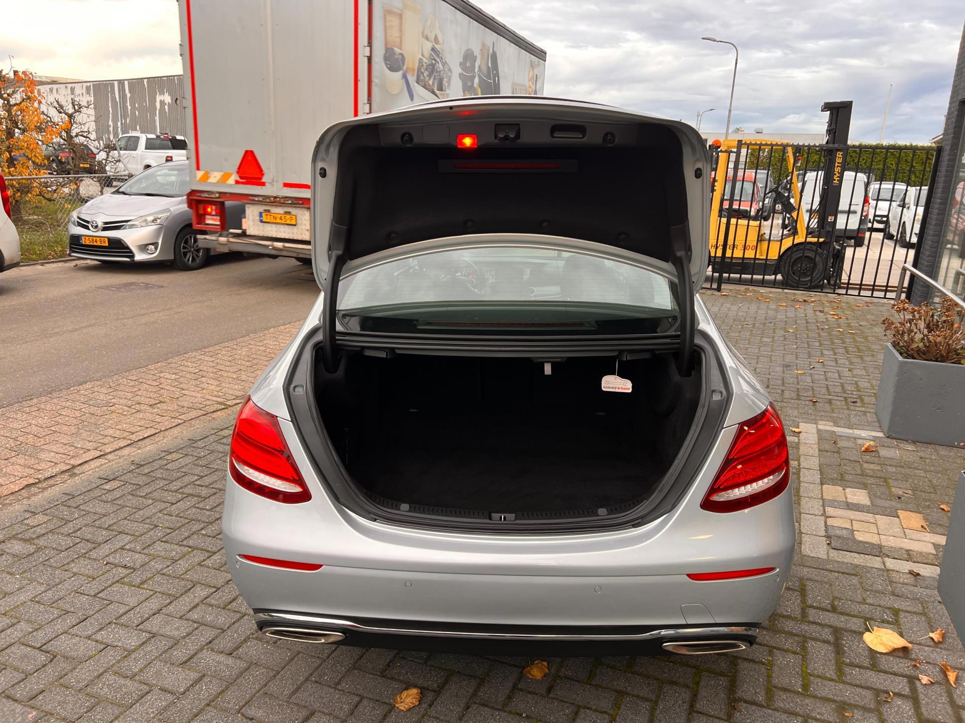 Mercedes-Benz E-klasse 200 Prestige (2018), foto 8