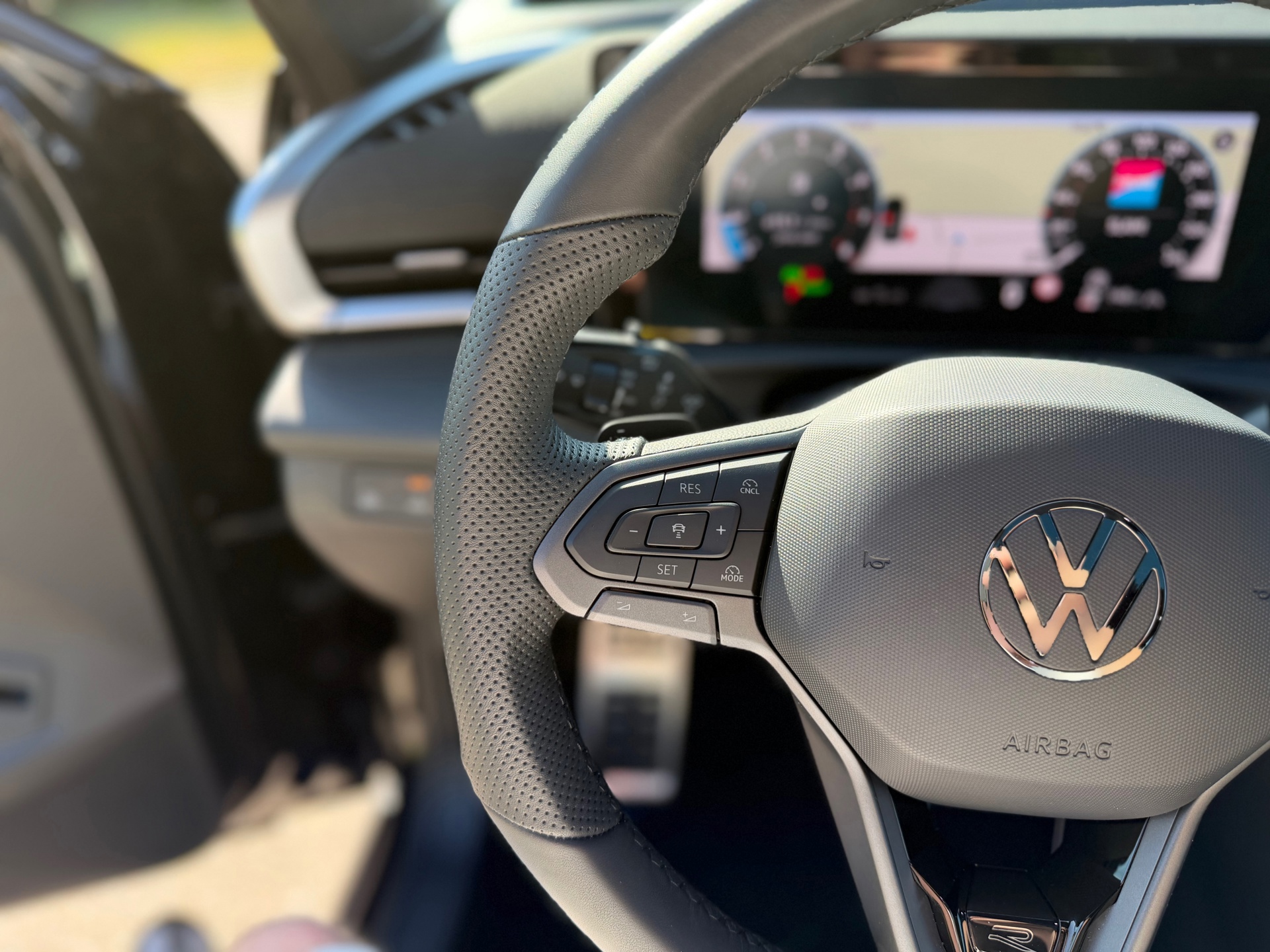 Volkswagen T-Roc 1.5 eTsi R-Line First Edit (2026), foto 13
