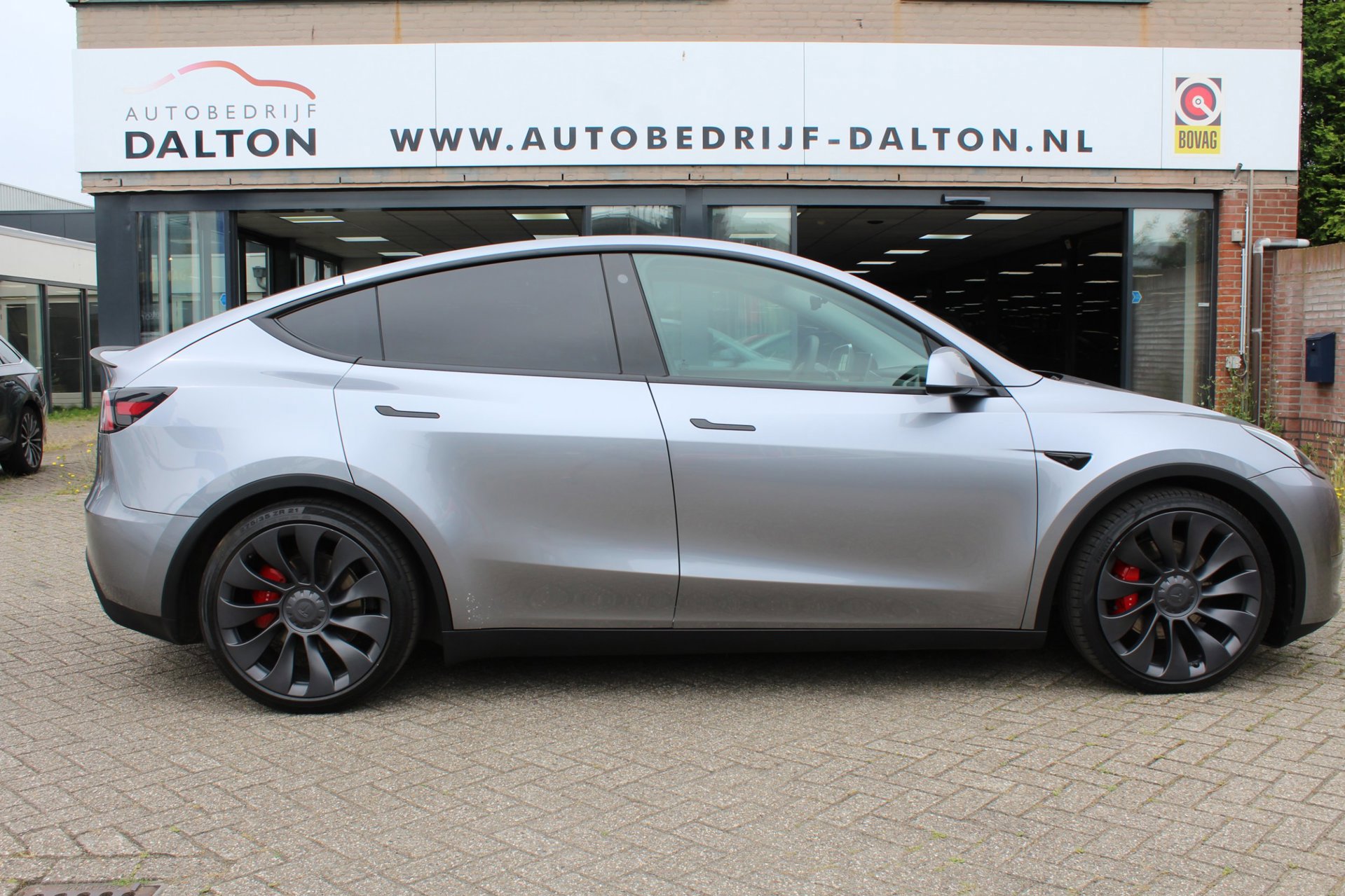 Tesla Model Y Performance AWD 75 kWh SOH 92 (2023), foto 27