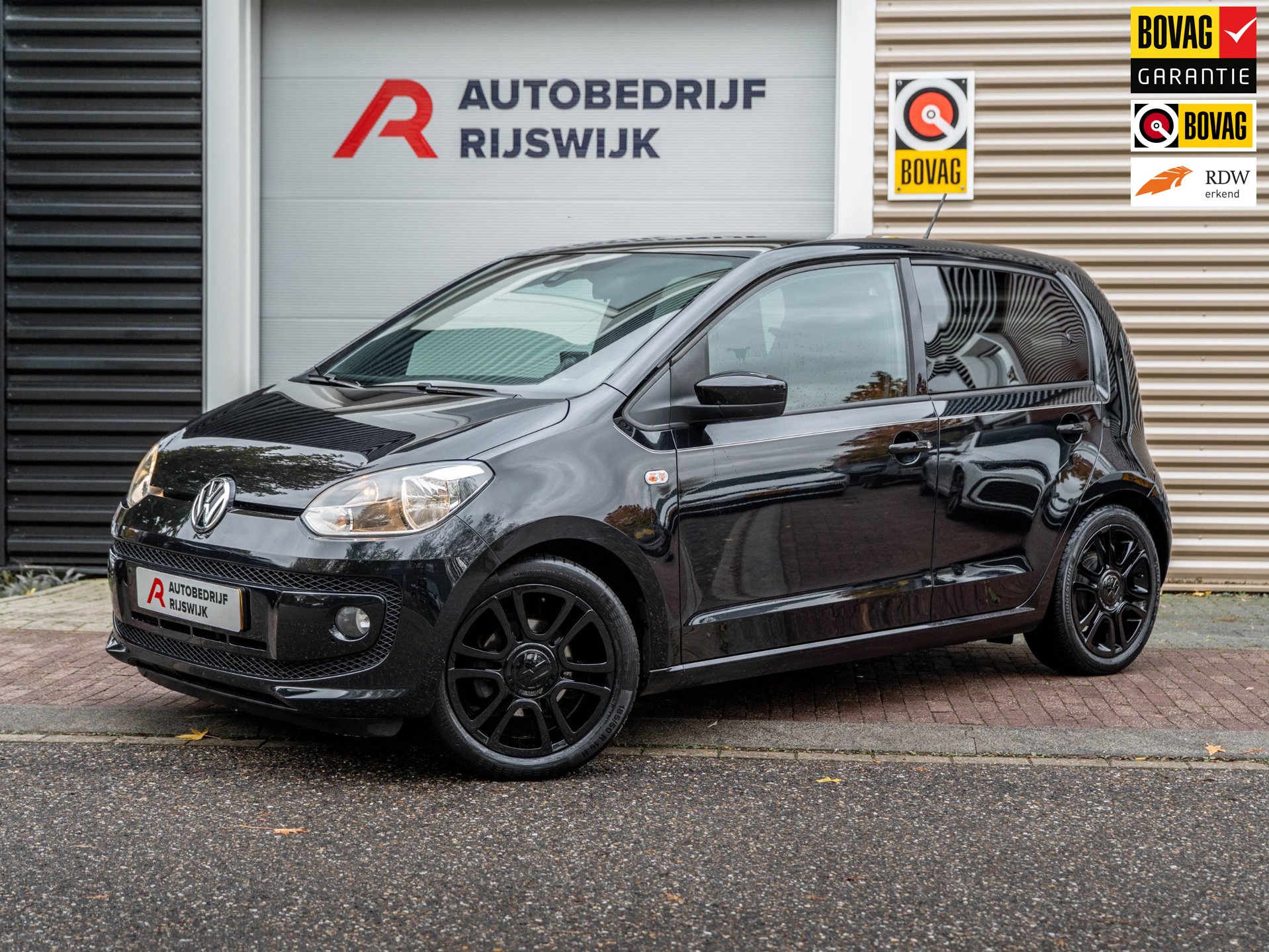 Volkswagen Up! 1.0 high BlueMotion (2016), foto 1