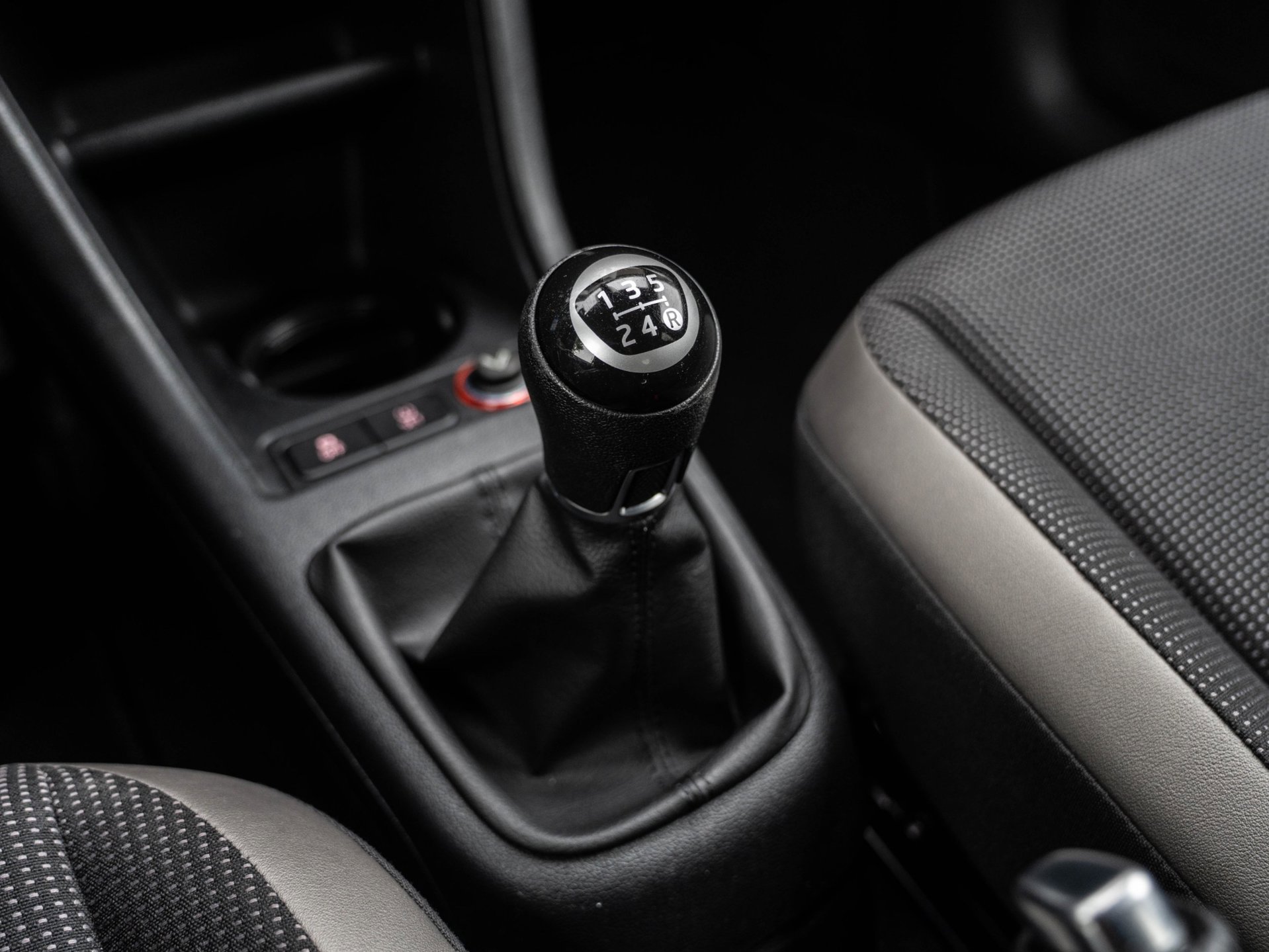Volkswagen Up! 1.0 high BlueMotion (2016), foto 20