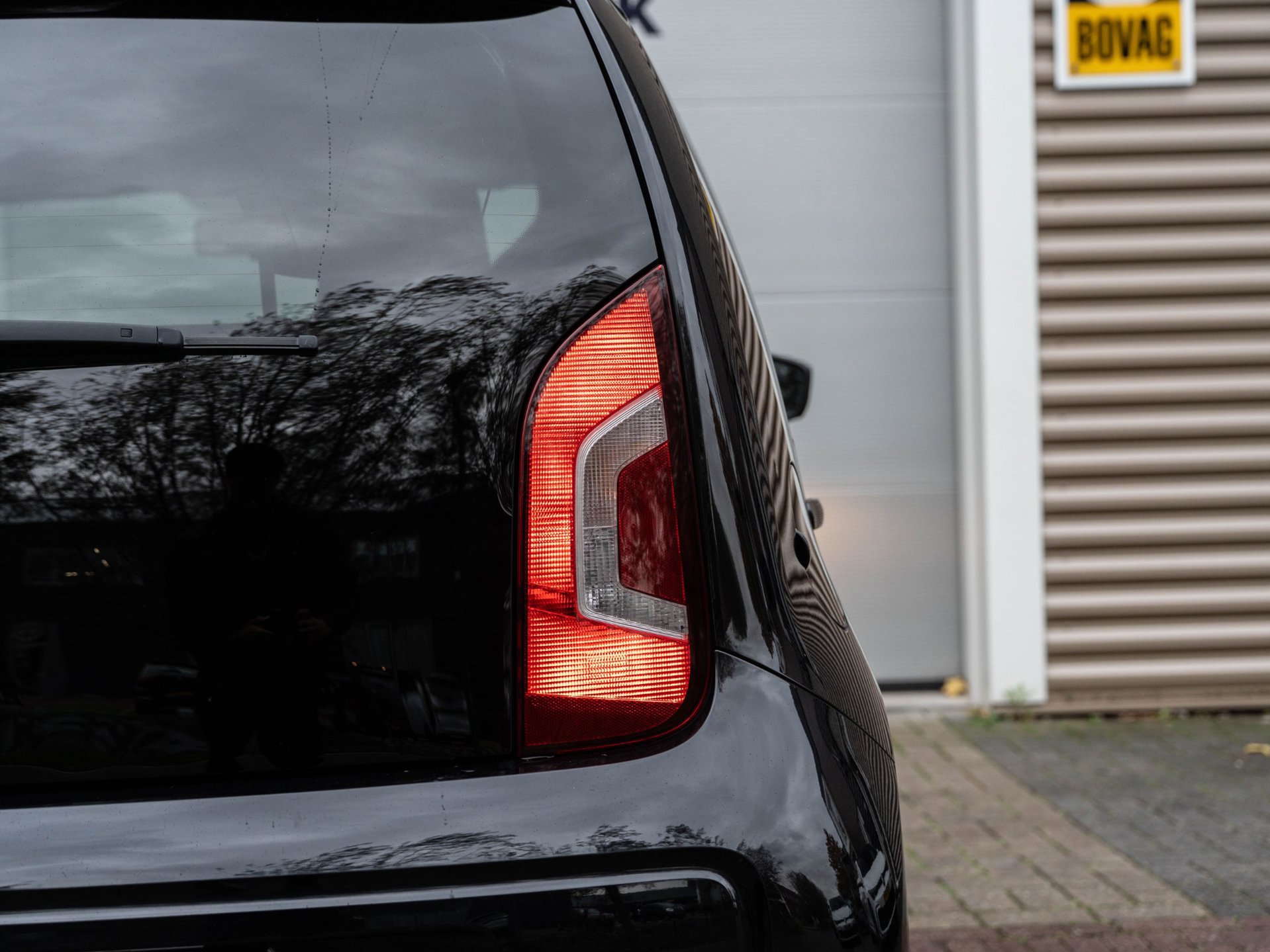 Volkswagen Up! 1.0 high BlueMotion (2016), foto 10