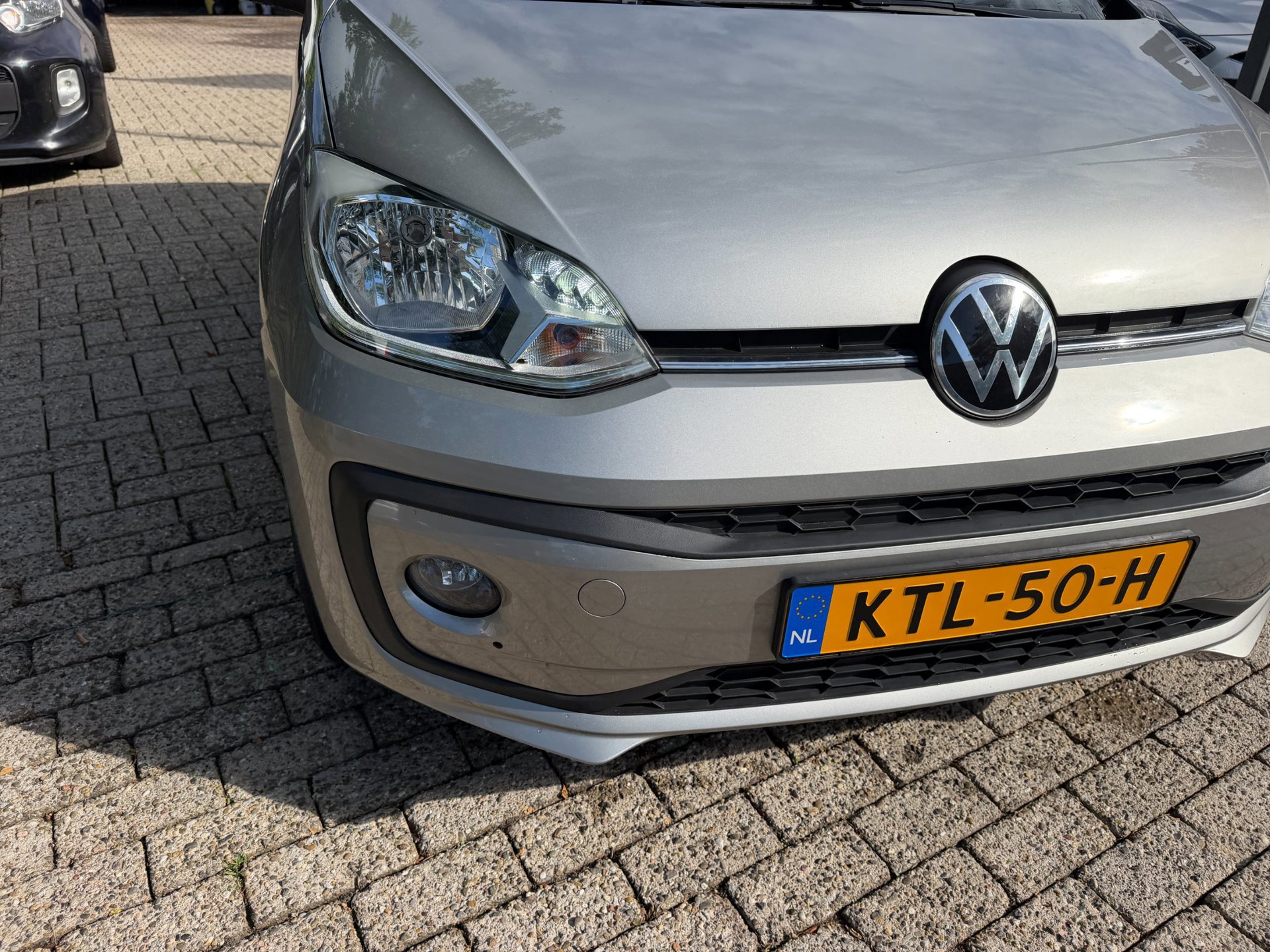 Volkswagen Up! 1.0 high R-Line 5 deurs (2022), foto 106