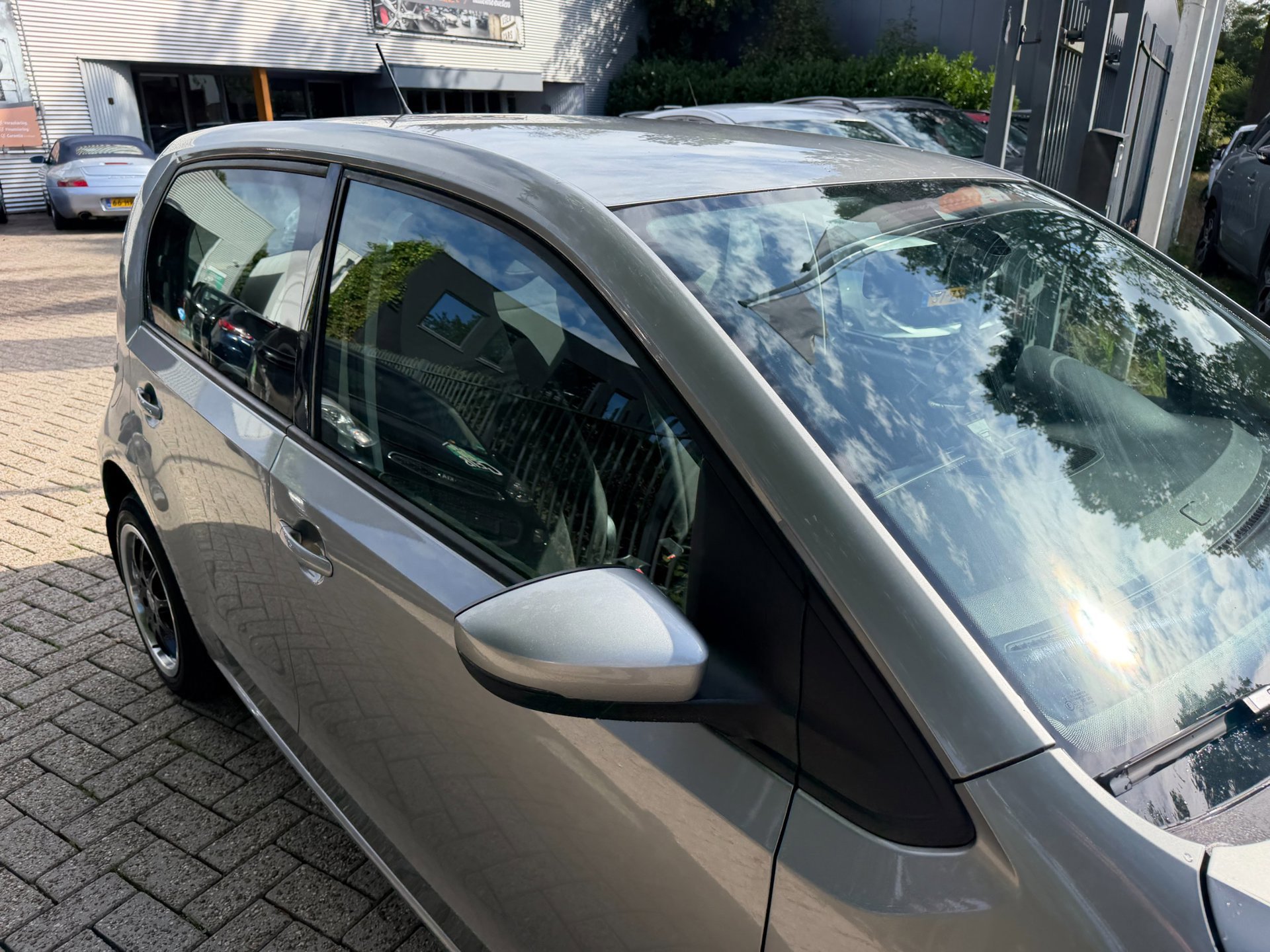 Volkswagen Up! 1.0 high R-Line 5 deurs (2022), foto 123