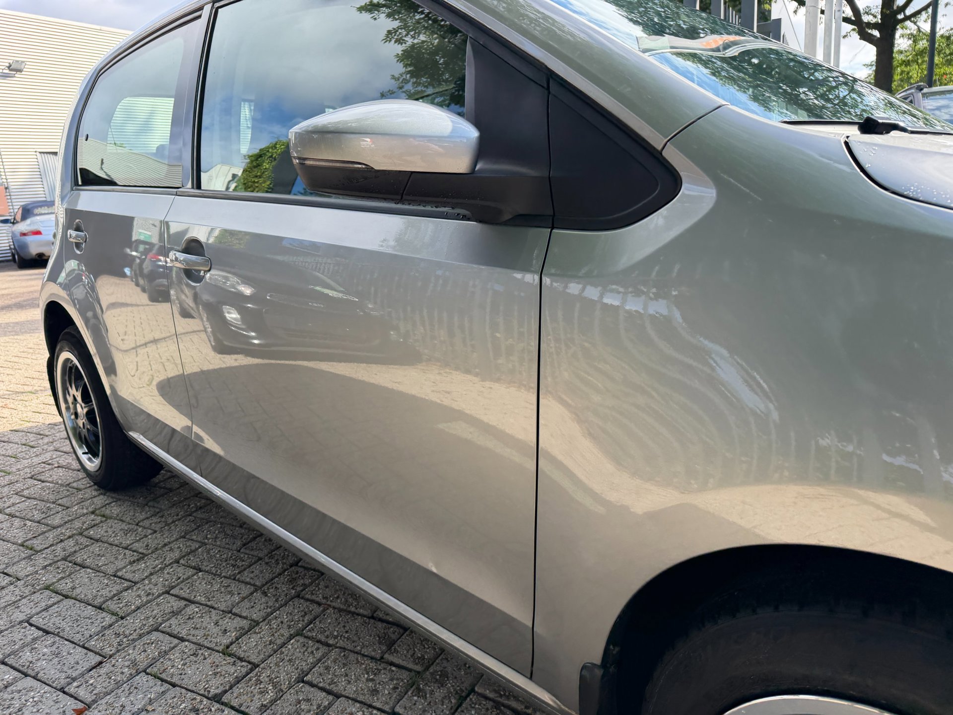 Volkswagen Up! 1.0 high R-Line 5 deurs (2022), foto 124