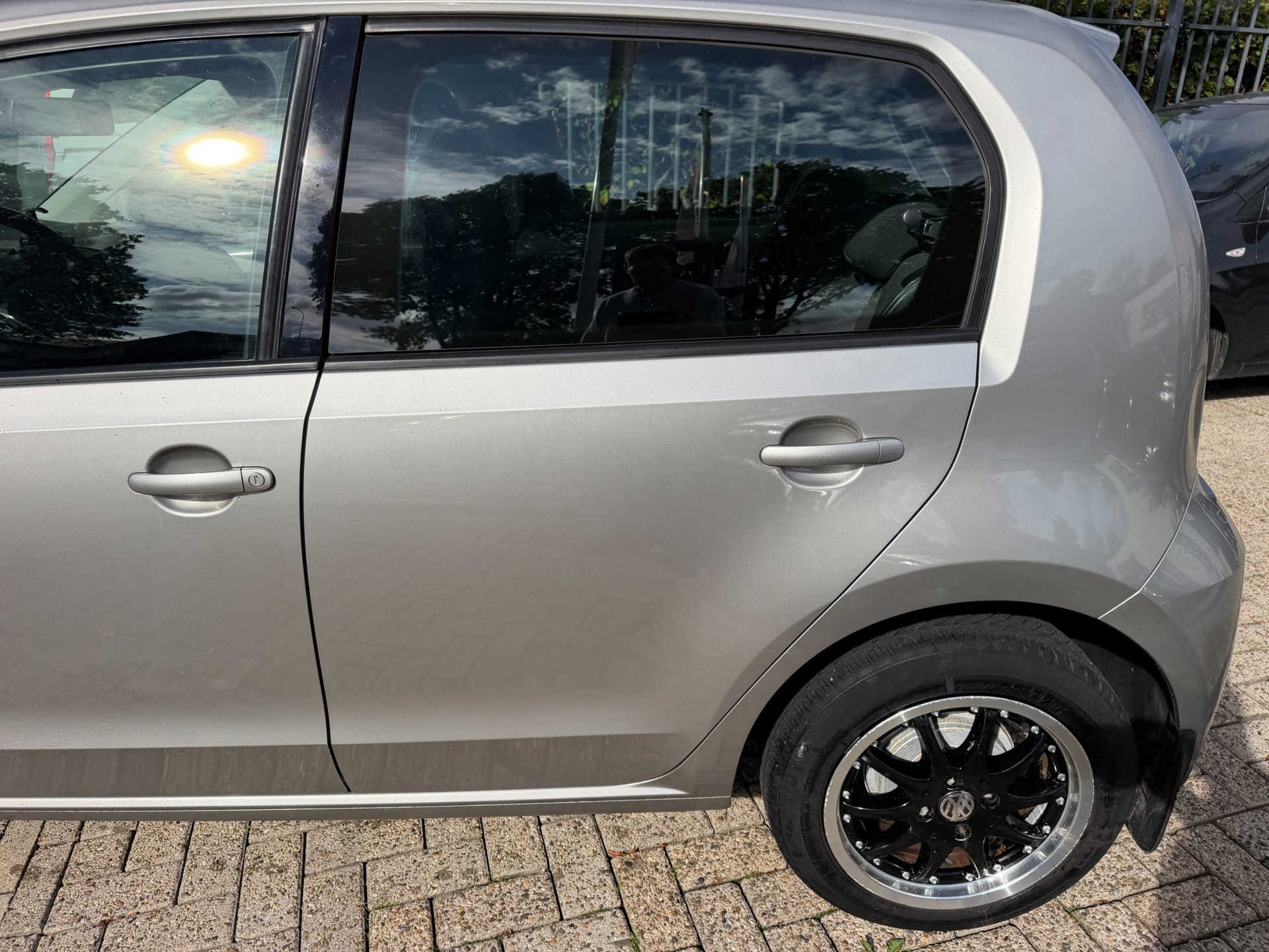 Volkswagen Up! 1.0 high R-Line 5 deurs (2022), foto 141