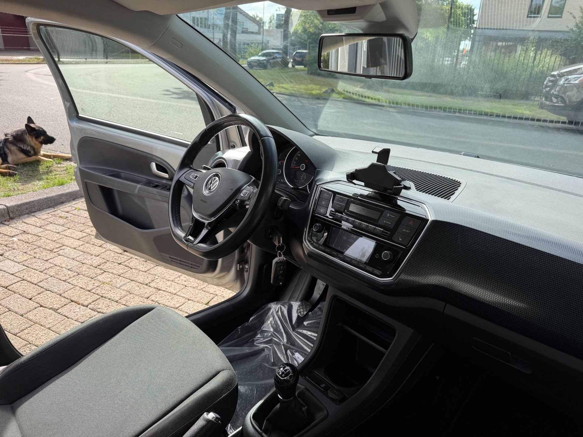 Volkswagen Up! 1.0 high R-Line 5 deurs (2022), foto 55