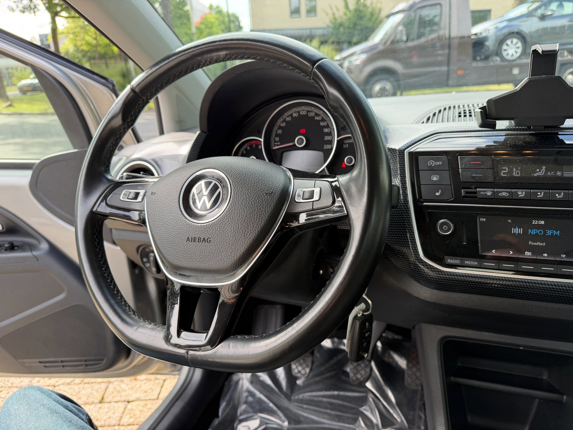 Volkswagen Up! 1.0 high R-Line 5 deurs (2022), foto 65
