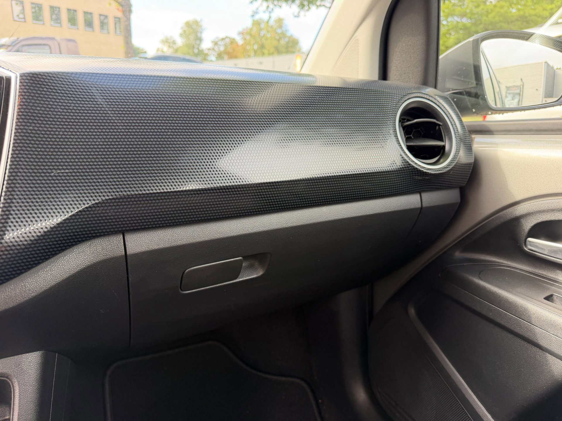 Volkswagen Up! 1.0 high R-Line 5 deurs (2022), foto 79