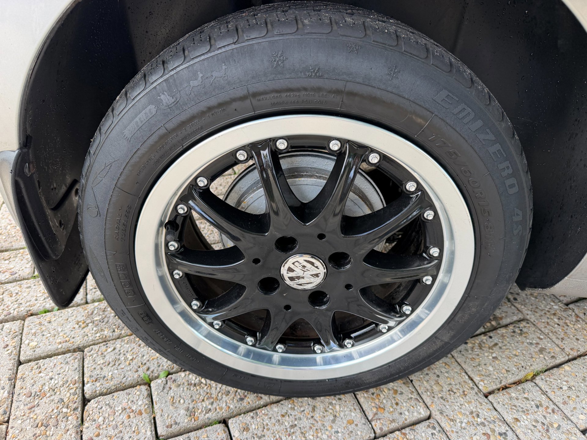 Volkswagen Up! 1.0 high R-Line 5 deurs (2022), foto 90