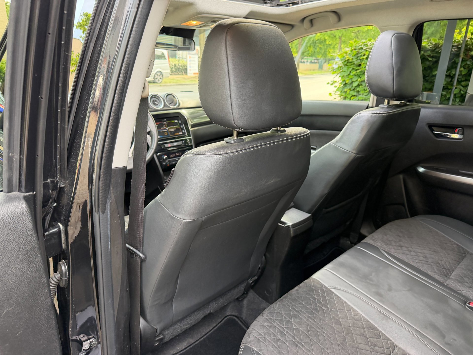 Suzuki Vitara 1.0 Boosterjet Stijl (2019), foto 33