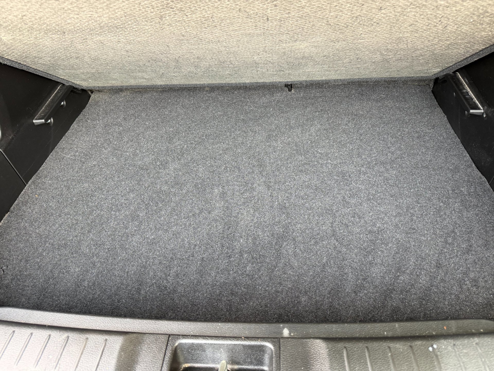Suzuki Vitara 1.0 Boosterjet Stijl (2019), foto 48