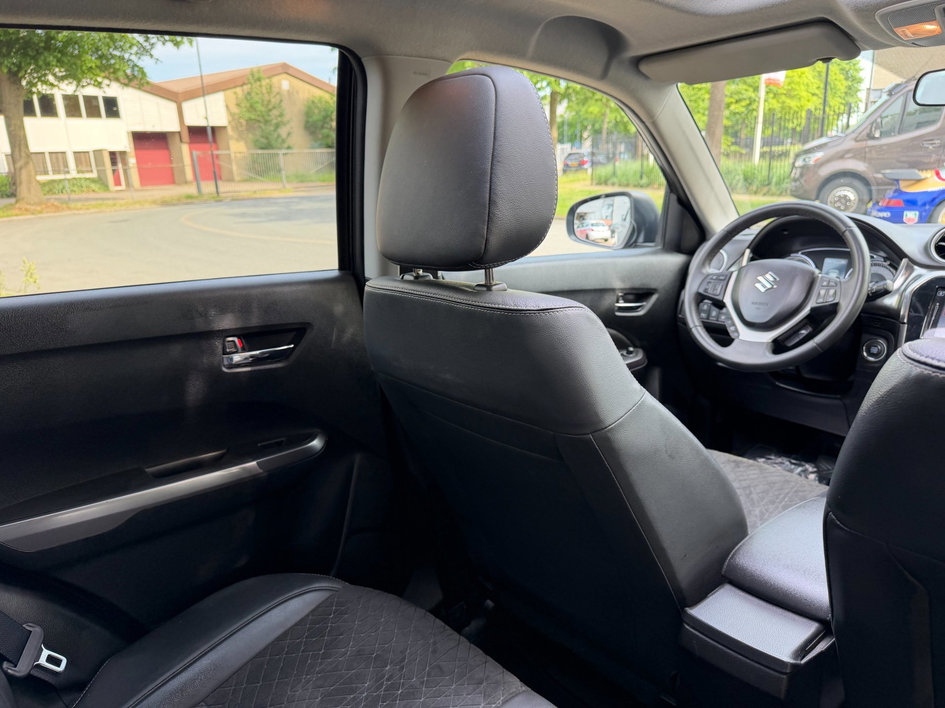 Suzuki Vitara 1.0 Boosterjet Stijl (2019), foto 52