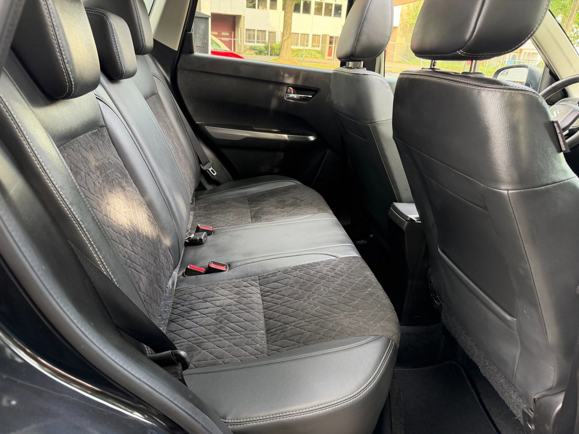 Suzuki Vitara 1.0 Boosterjet Stijl (2019), foto 55