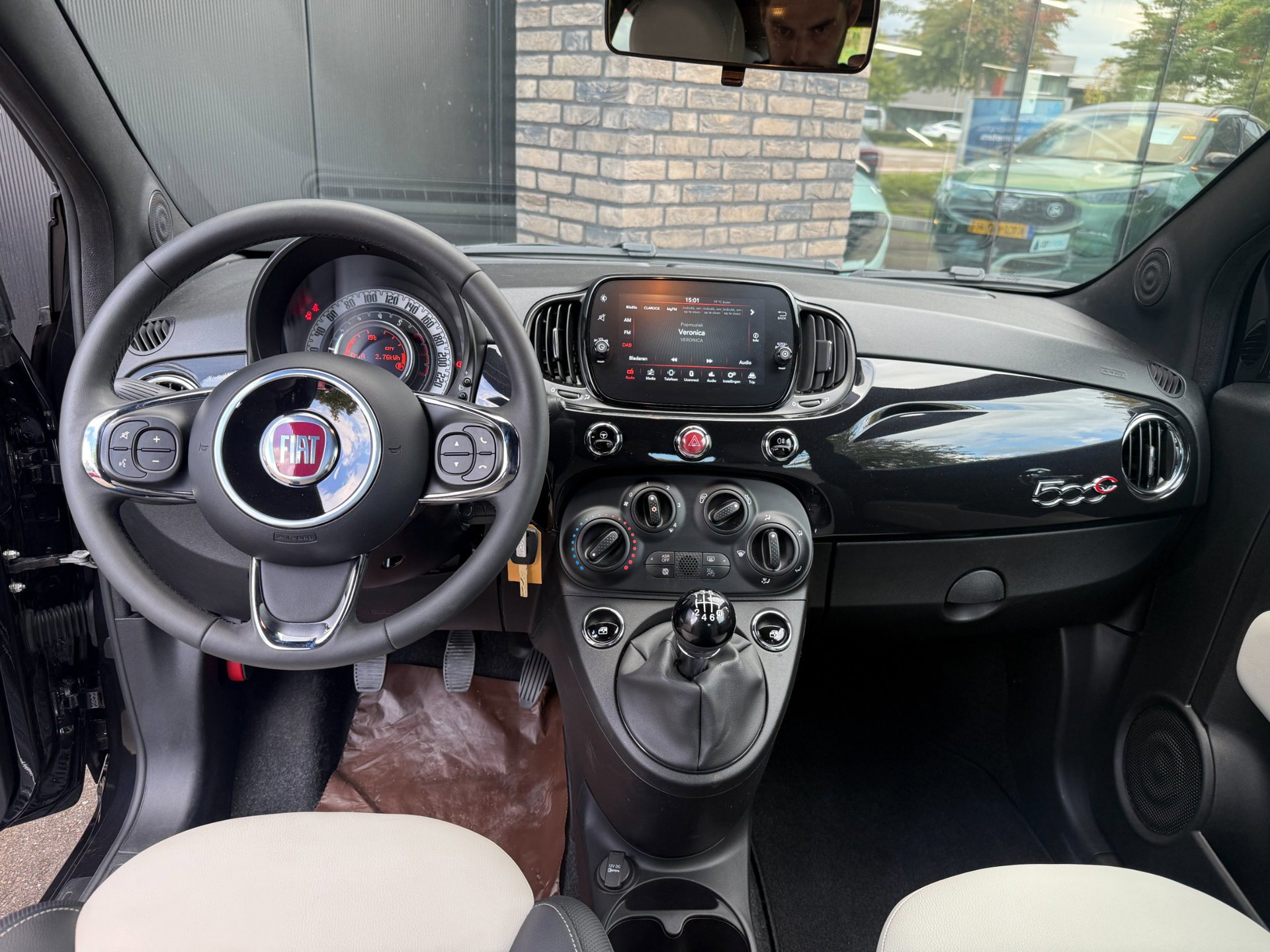 Fiat 500 C 1.0 Hybrid Dolcevita (2022), foto 21