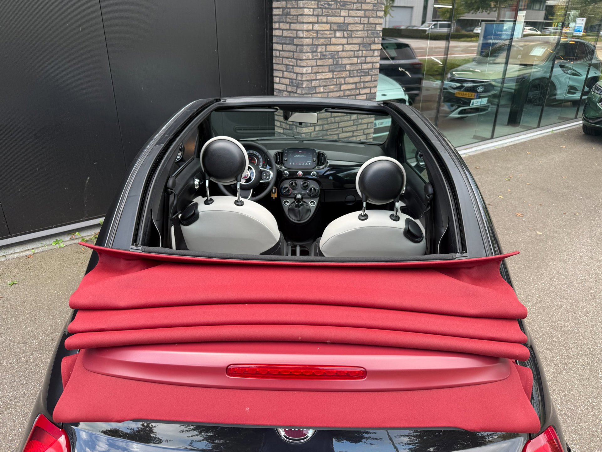 Fiat 500 C 1.0 Hybrid Dolcevita (2022), foto 8