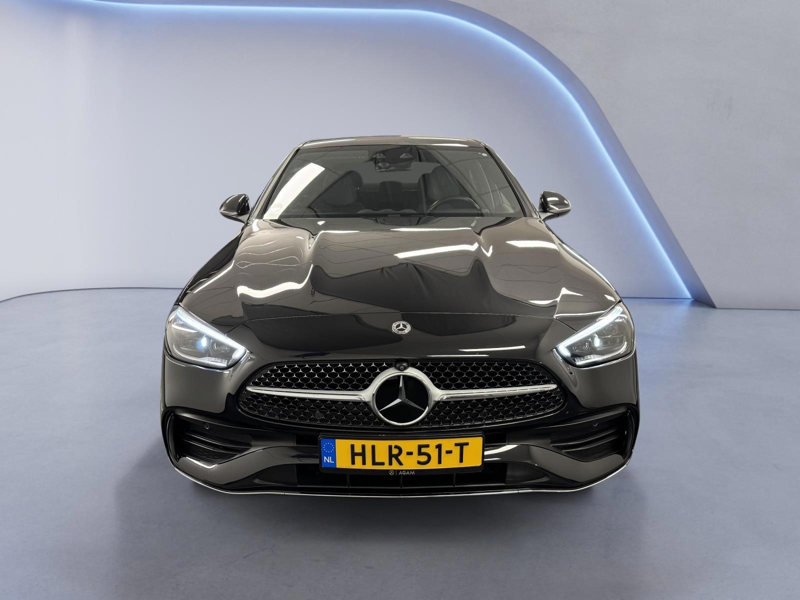 Mercedes-Benz C-klasse 300 e AMG Line (2022), foto 2
