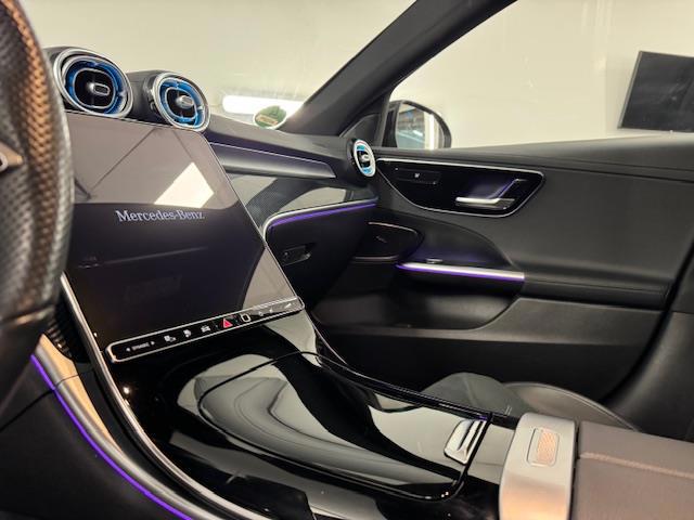 Mercedes-Benz C-klasse 300 e AMG Line (2022), foto 16